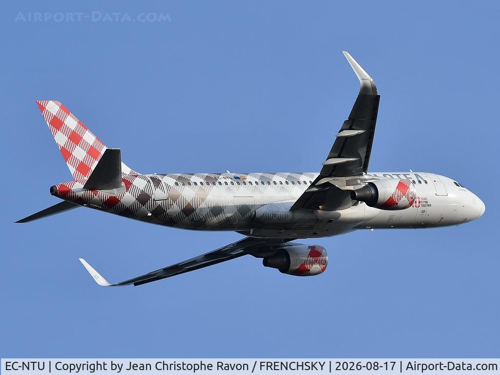 Aircraft EC-NTU, 2014 Airbus A320-214, c/n 5950, Volotea (10 Years Livery), Bordeaux (BOD) Oran (ORN) V72764, photo by Jean Christophe Ravon / FRENCHSKY