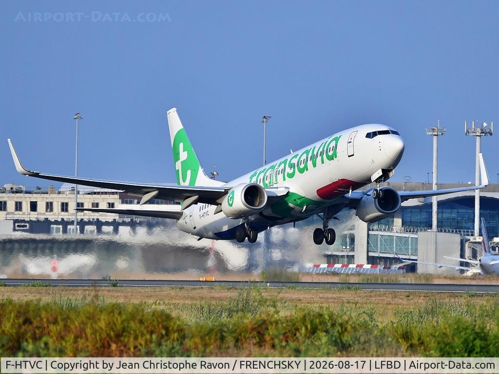 Aircraft F-HTVC, 2016 Boeing 737-8K2, c/n 62150, Bordeaux (BOD) Tirana (TIA) TO4048, at LFBD, photo by Jean Christophe Ravon / FRENCHSKY