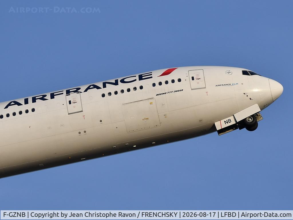 Aircraft F-GZNB, 2008 Boeing 777-328/ER, c/n 32964 l/n 715, Bordeaux (BOD) Paris (CDG) (AFR373V), at LFBD, photo by Jean Christophe Ravon / FRENCHSKY