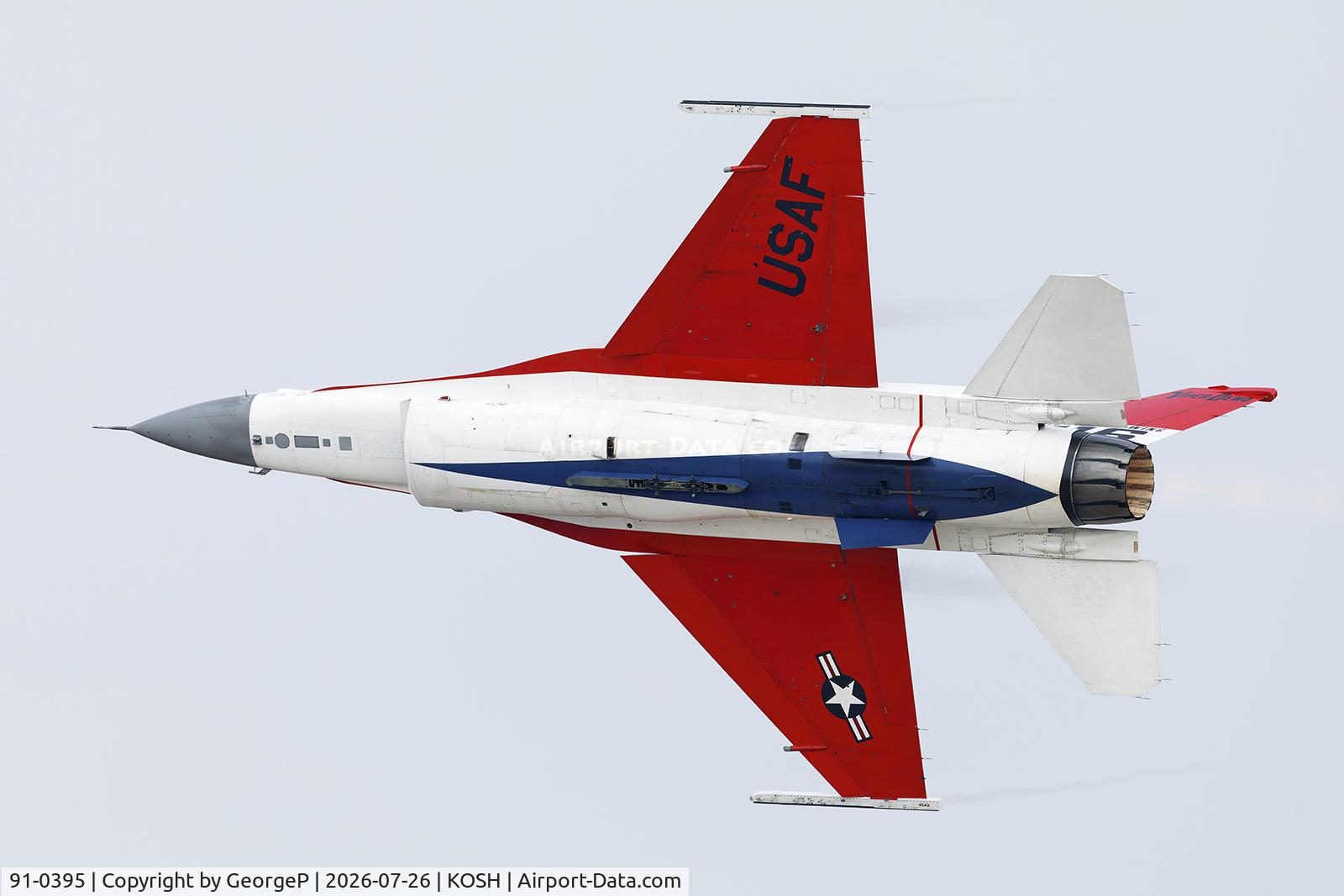 Aircraft 91-0395, 1991 General Dynamics F-16CM Fighting Falcon, c/n CC-93, Airventure 2026., at KOSH, photo by GeorgeP