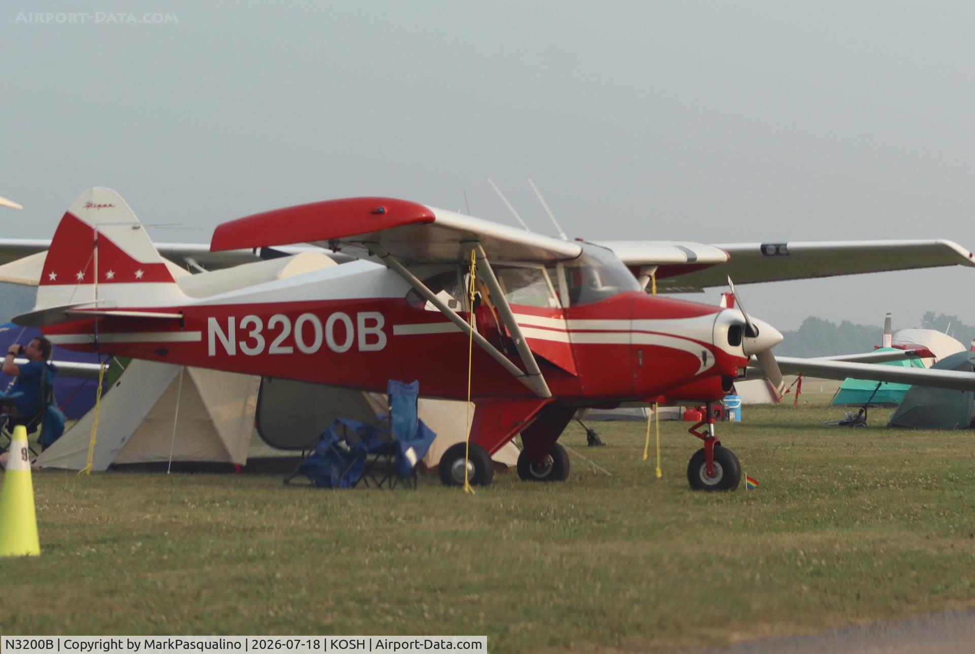 Aircraft N3200B, 1954 Piper PA-22-135 Tri-Pacer, c/n 22-2027, Piper PA-22-135, at KOSH, photo by MarkPasqualino