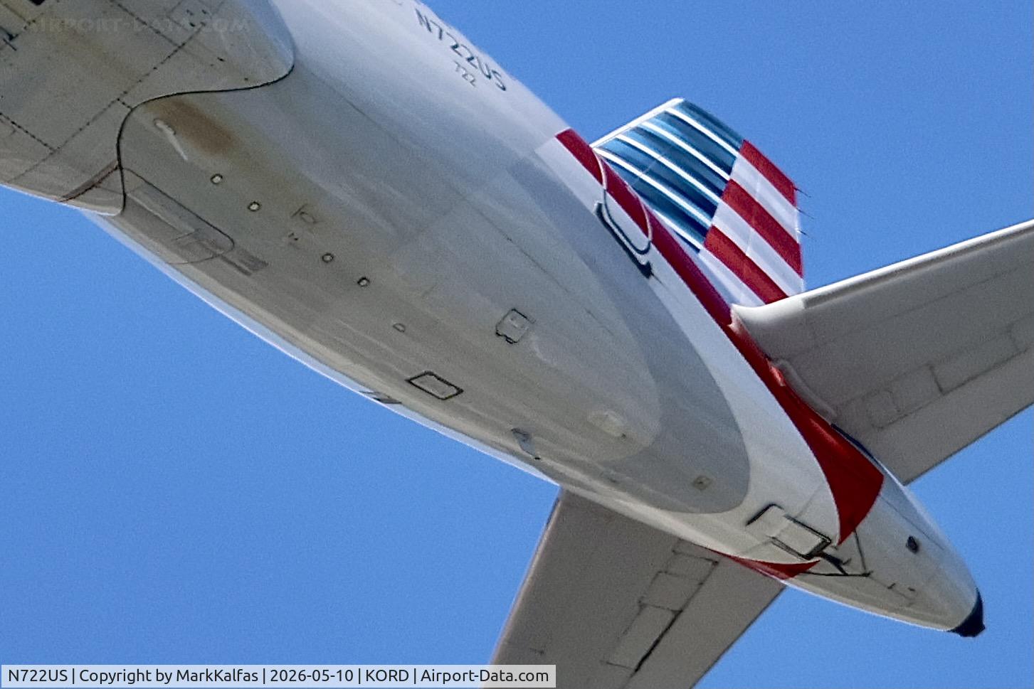 Aircraft N722US, 1999 Airbus A319-112, c/n 1097, A319 American Airbus A319-112, N722US departing 28R KORD., at KORD, photo by MarkKalfas