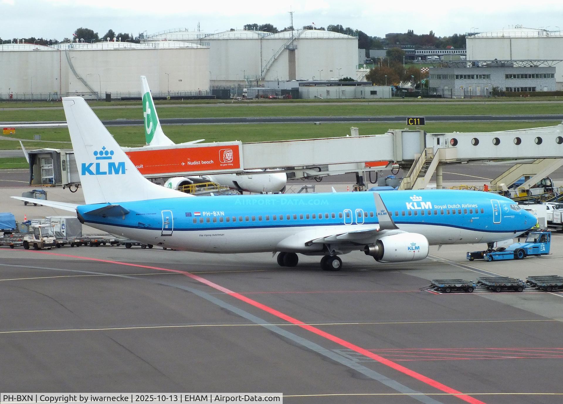 Aircraft PH-BXN, 2000 Boeing 737-8K2, c/n 30356 l/n 728, Boeing 737-8K2 of KLM at Amsterdam Schiphol airport, at EHAM, photo by iwarnecke