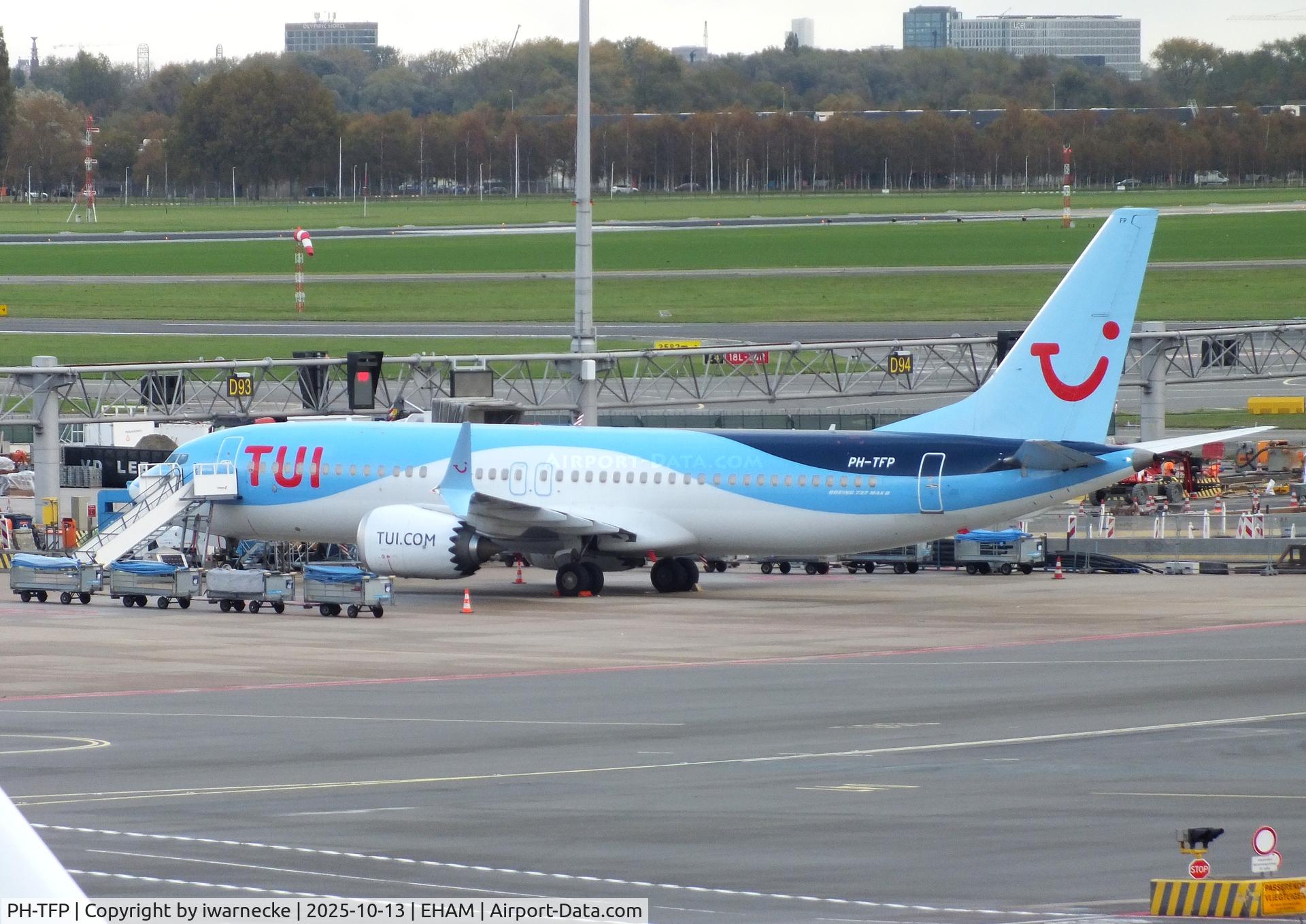 Aircraft PH-TFP, 2019 Boeing 737-8 MAX, c/n 44649 l/n 7385, Boeing 737-8 MAX of TUI fly at Amsterdam Schiphol airport, at EHAM, photo by iwarnecke