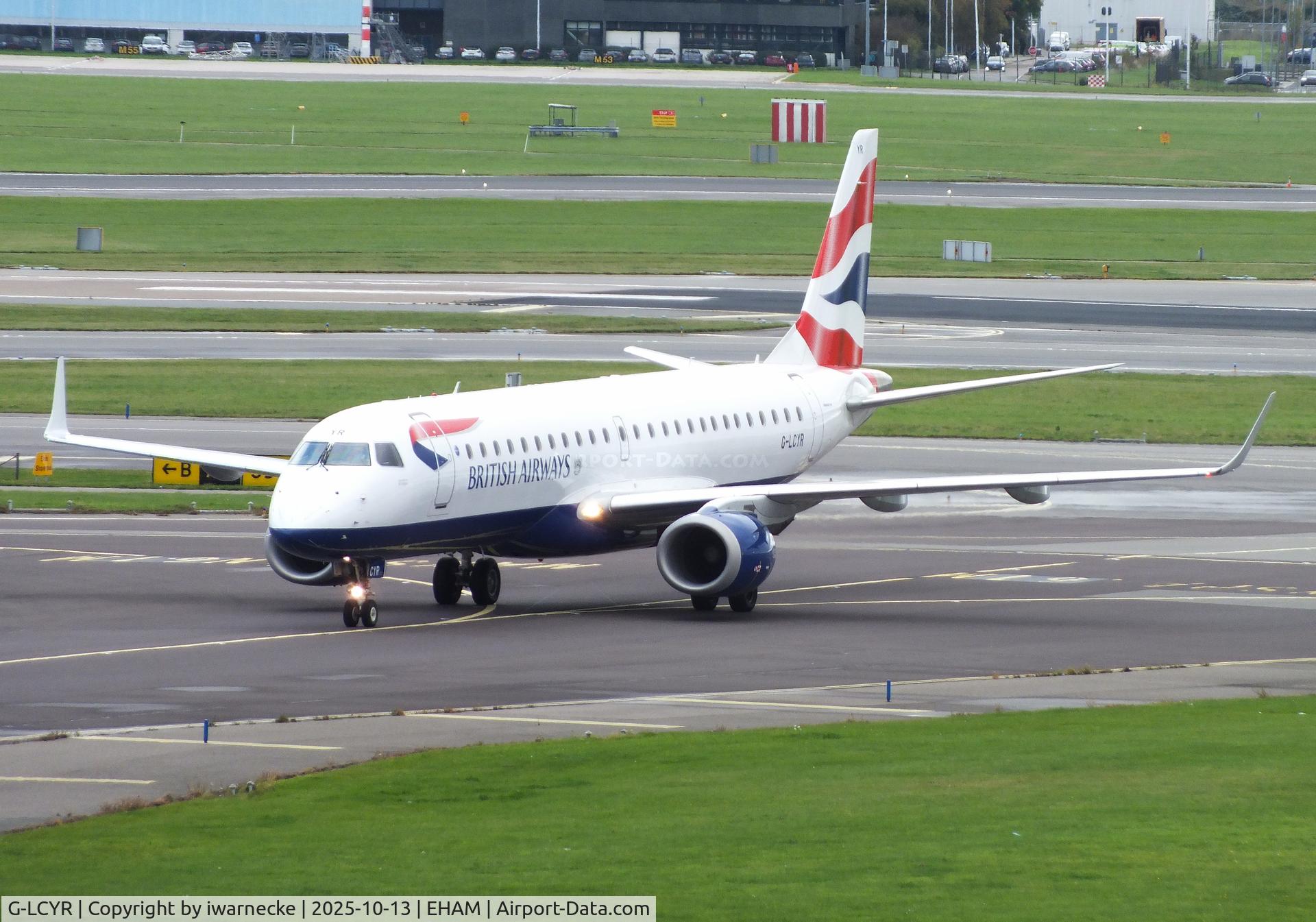 Aircraft G-LCYR, 2012 Embraer 190SR (ERJ-190-100SR), c/n 19000563, EMBRAER 190SR (ERJ-190-100SR of British Airways at Amsterdam Schiphol airport, at EHAM, photo by iwarnecke