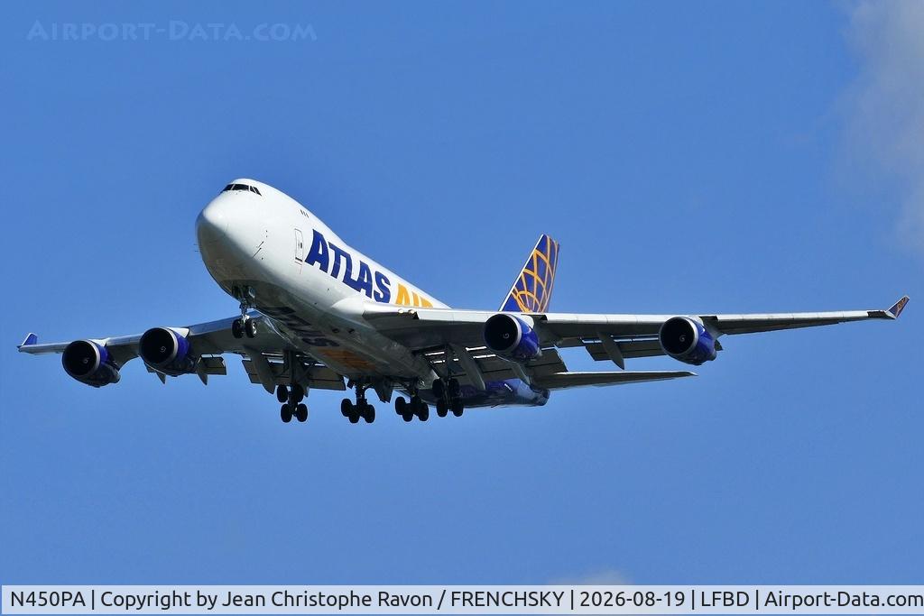 Aircraft N450PA, 2000 Boeing 747-46NF, c/n 30808, Los Angeles (LAX) Bordeaux (BOD) 5Y8318, at LFBD, photo by Jean Christophe Ravon / FRENCHSKY