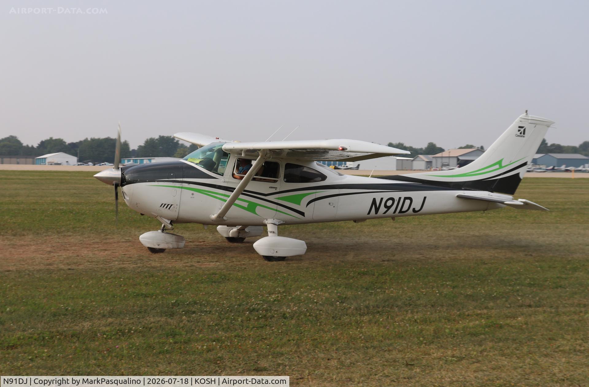 Aircraft N91DJ, 1974 Cessna 182P Skylane, c/n 18262605, Cessna182P, at KOSH, photo by MarkPasqualino