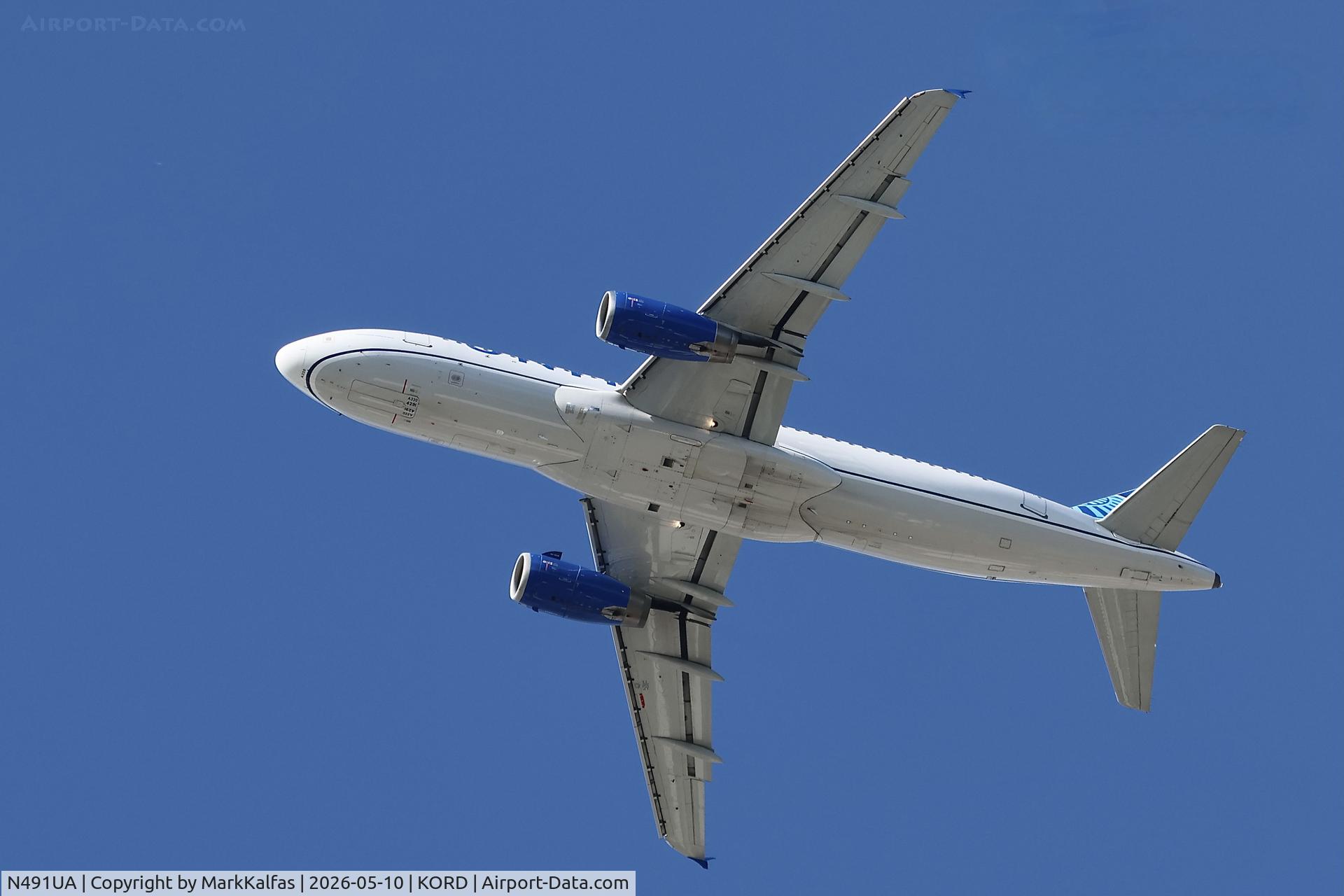 Aircraft N491UA, 2002 Airbus A320-232, c/n 1741, A320 United Airlines Airbus A320-232, N491UA, UA491 ORD-MSP departing 28R KORD, at KORD, photo by MarkKalfas