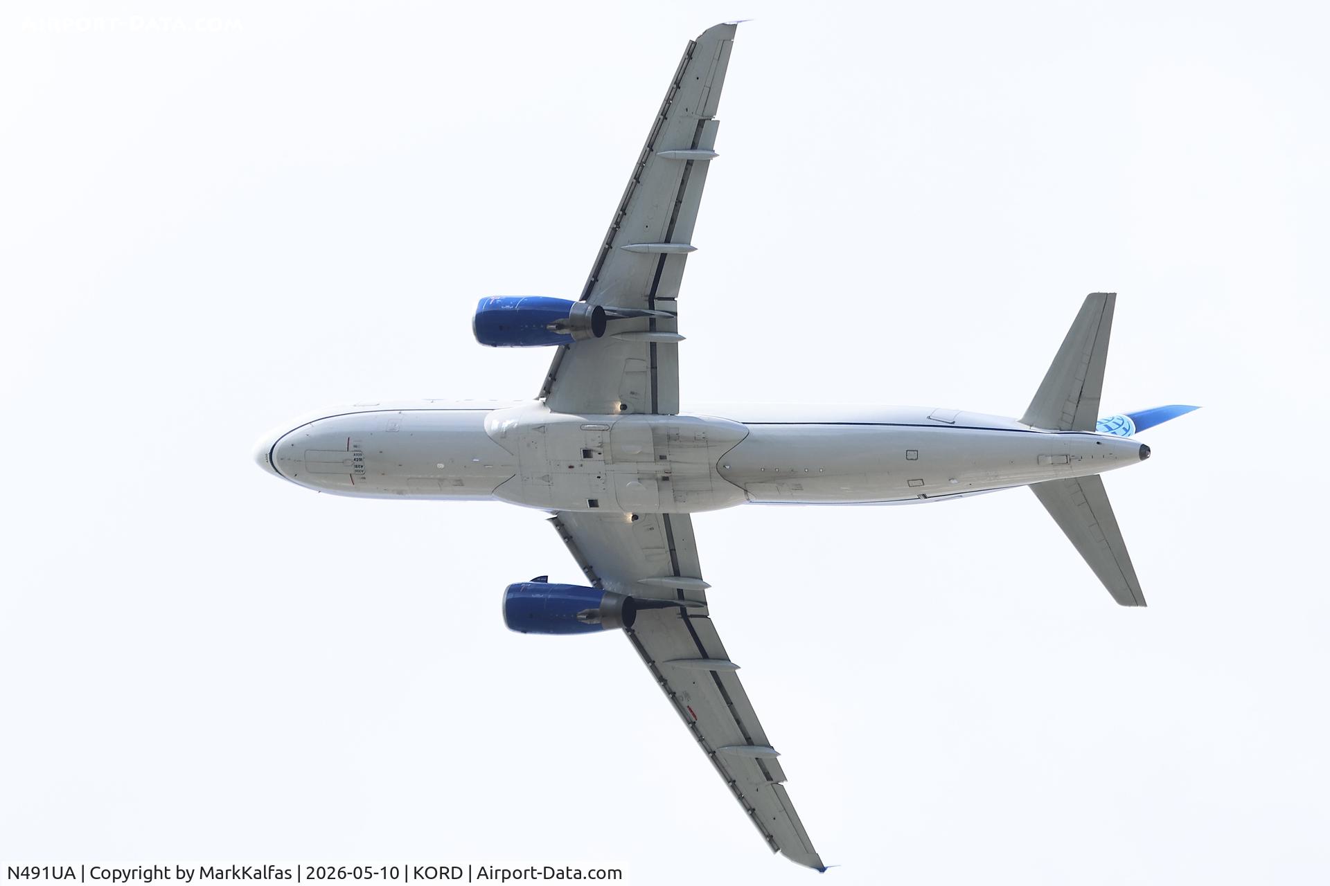 Aircraft N491UA, 2002 Airbus A320-232, c/n 1741, A320 United Airlines Airbus A320-232, N491UA, UA491 ORD-MSP departing 28R KORD, at KORD, photo by MarkKalfas
