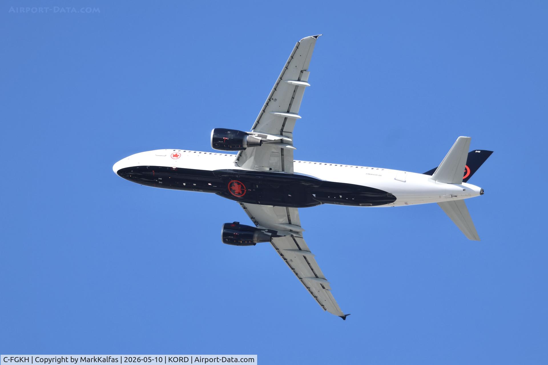 Aircraft C-FGKH, 2003 Airbus A320-214, c/n 1975, A320 Air Airbus A320-200 C-FGKH AC508 ORD-YYZ, Departing 28R KORD, at KORD, photo by MarkKalfas