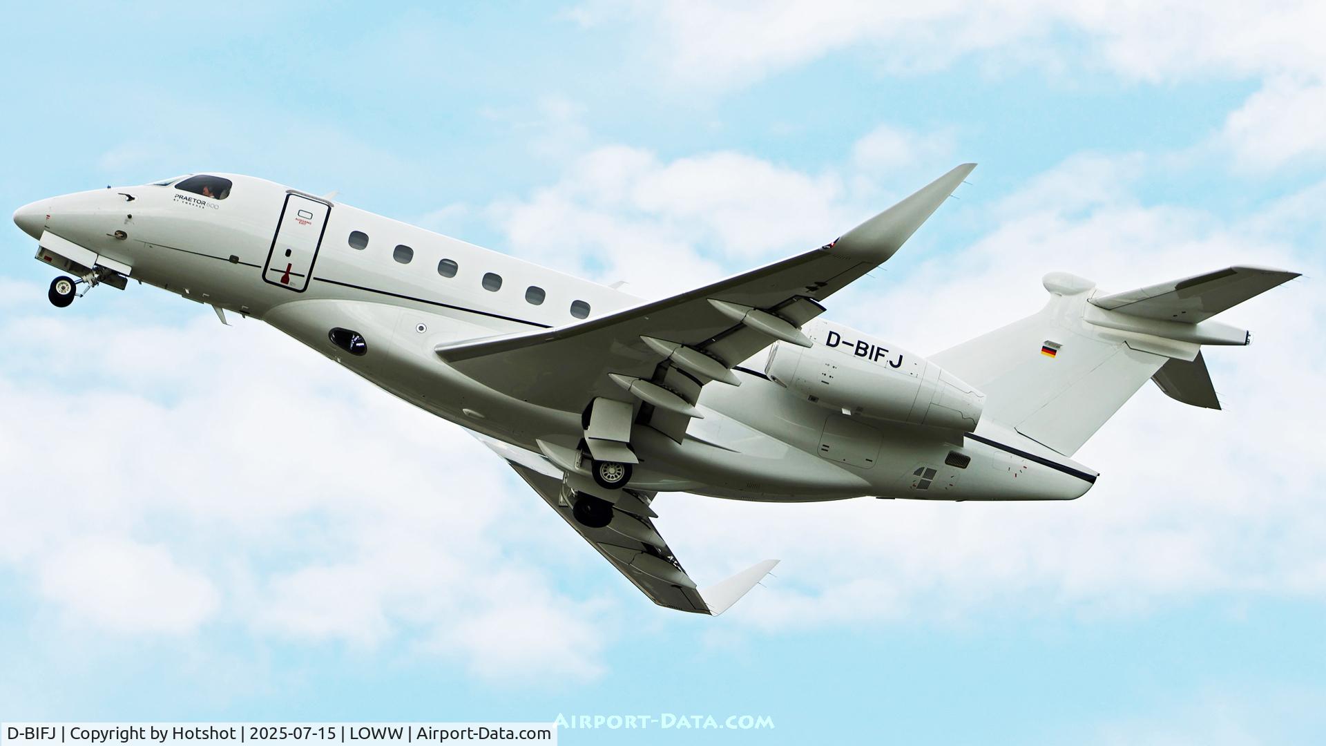 Aircraft D-BIFJ, 2024 Embraer Praetor 600, c/n 55020216, Retracting the gear after departure from runway 29, at LOWW, photo by Hotshot
