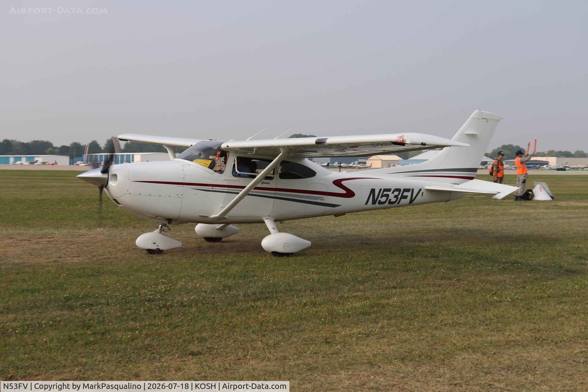 Aircraft N53FV, 2002 Cessna 182T Skylane, c/n 18281083, Cessna 182T, at KOSH, photo by MarkPasqualino