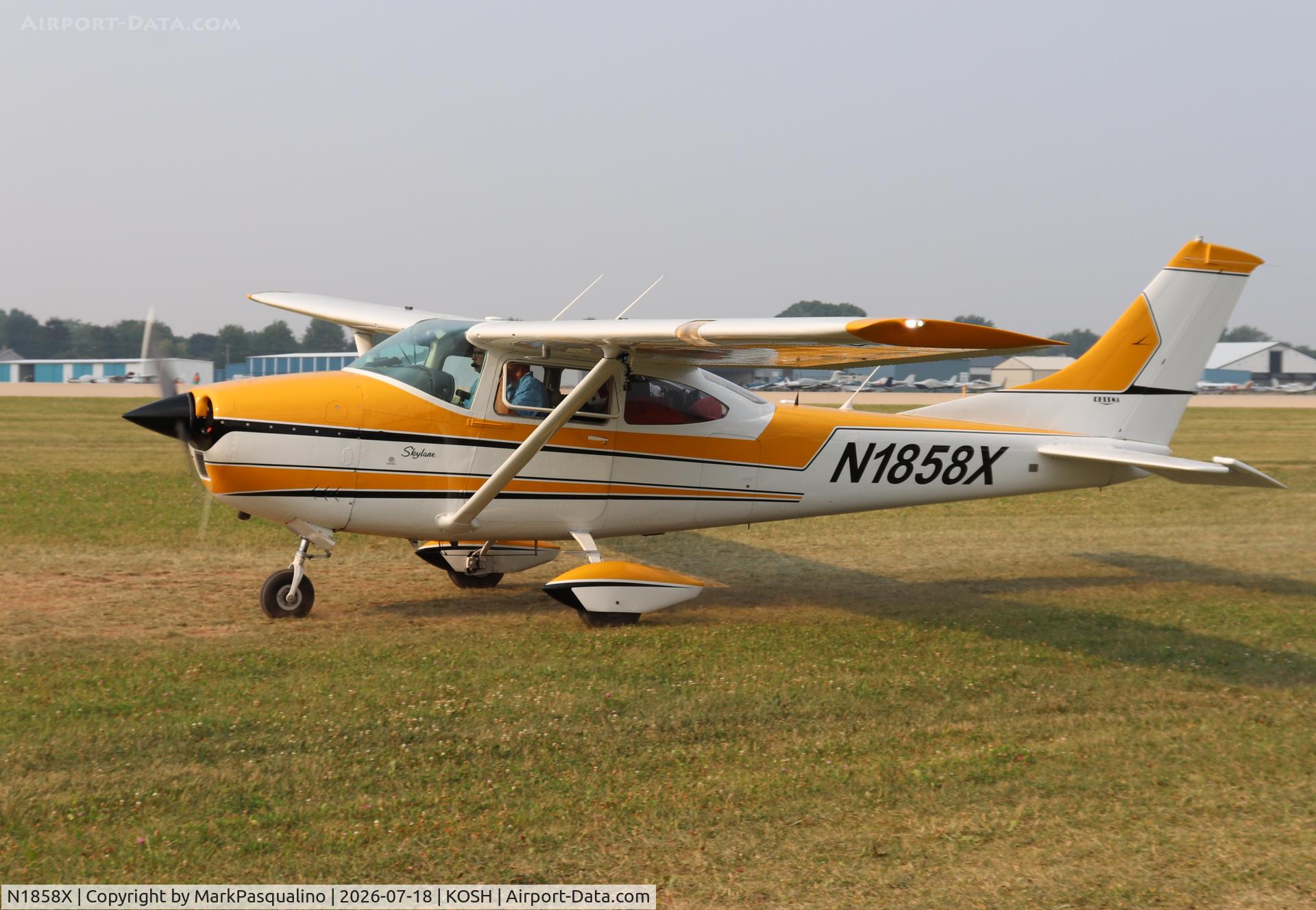 Aircraft N1858X, 1964 Cessna 182H Skylane, c/n 18255958, Cessna 182H, at KOSH, photo by MarkPasqualino