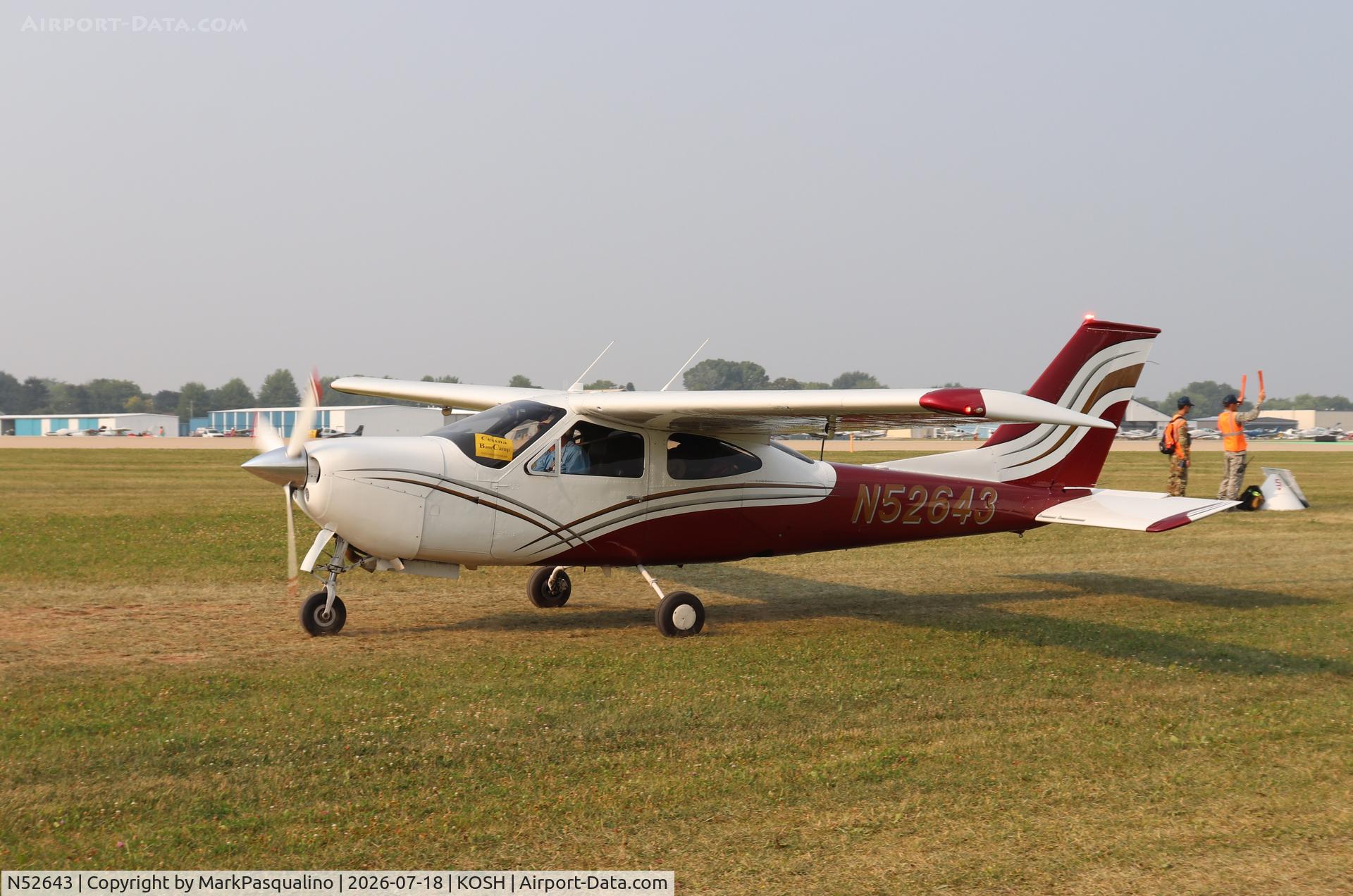 Aircraft N52643, Cessna 177RG Cardinal, c/n 177RG1225, Cessna 177RG, at KOSH, photo by MarkPasqualino