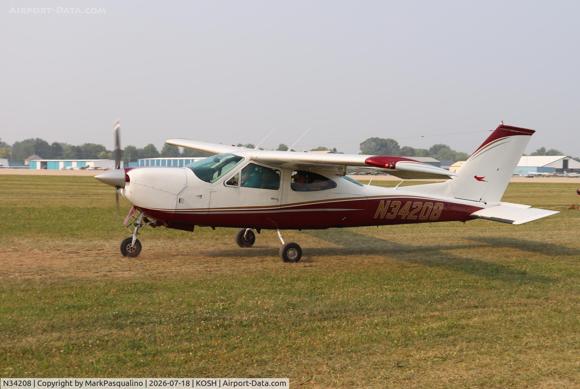 Aircraft N34208, 1976 Cessna 177RG Cardinal, c/n 177RG0983, Cessna 177RG, at KOSH, photo by MarkPasqualino