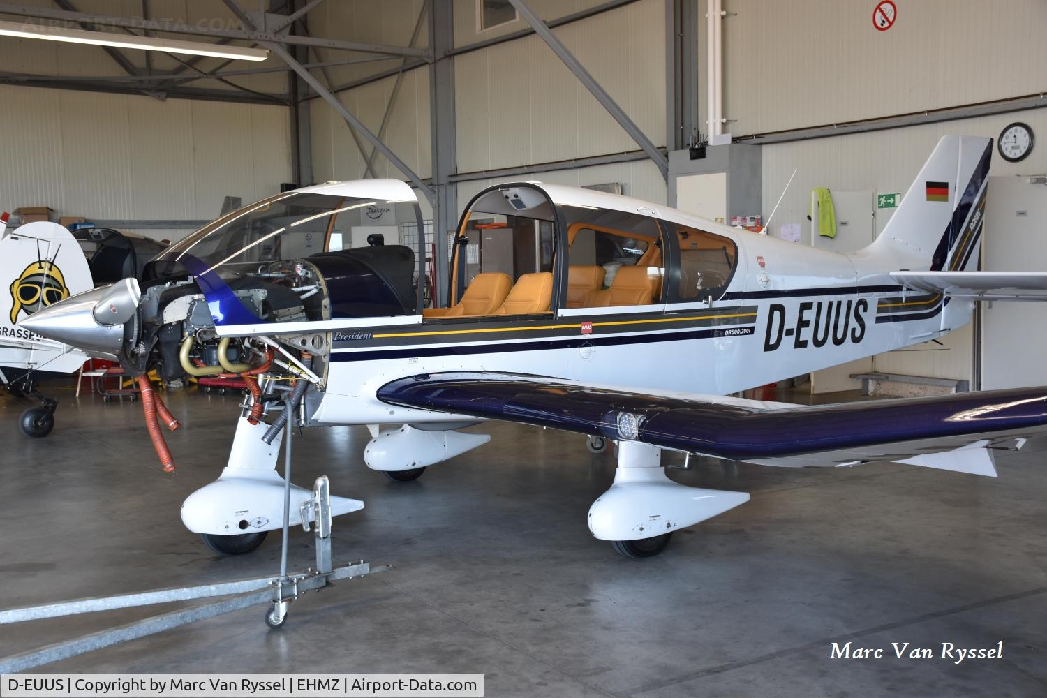 Aircraft D-EUUS, Robin DR-500-200i President, c/n 0020, At Midden-Zeeland on 14-08-2026., at EHMZ, photo by Marc Van Ryssel