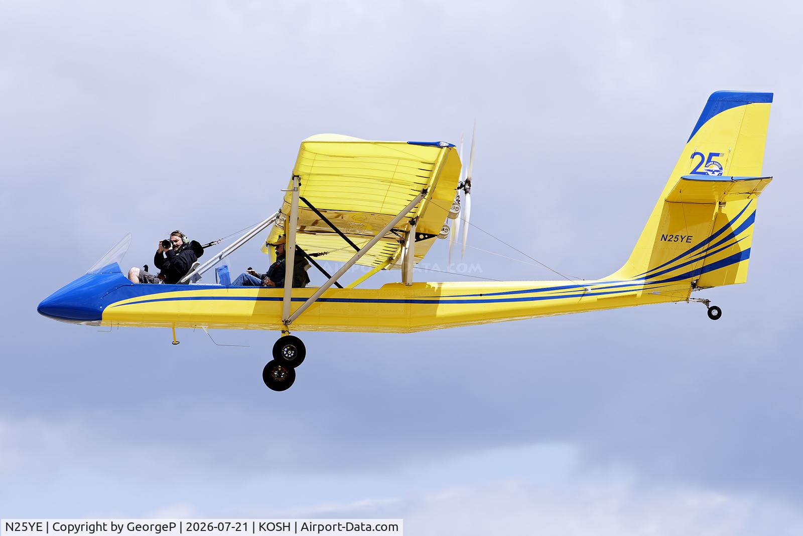 Aircraft N25YE, 2019 Lockwood Aircam, c/n AC237, Airventure 2026., at KOSH, photo by GeorgeP