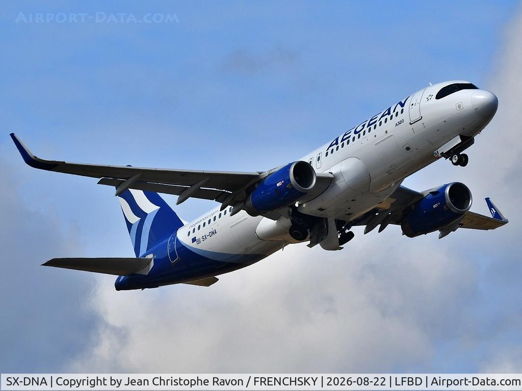 Aircraft SX-DNA, 2015 Airbus A320-232, c/n 6655, Bordeaux (BOD) Athens (ATH) A3697, at LFBD, photo by Jean Christophe Ravon / FRENCHSKY