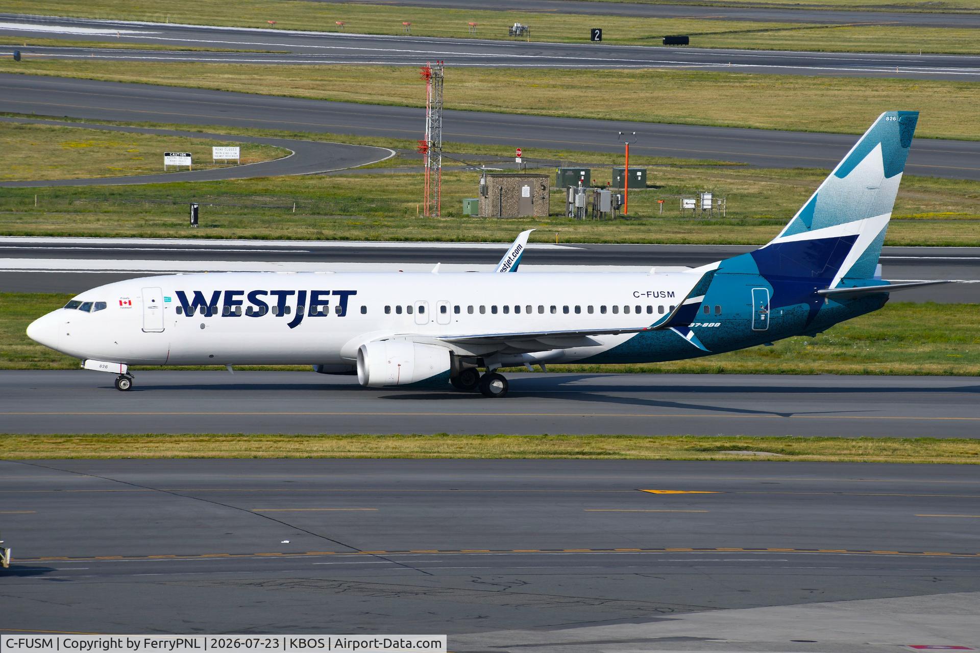 Aircraft C-FUSM, 2013 Boeing 737-8CT, c/n 39081 l/n 4702, Westjet B738M arriving in BOS, at KBOS, photo by FerryPNL