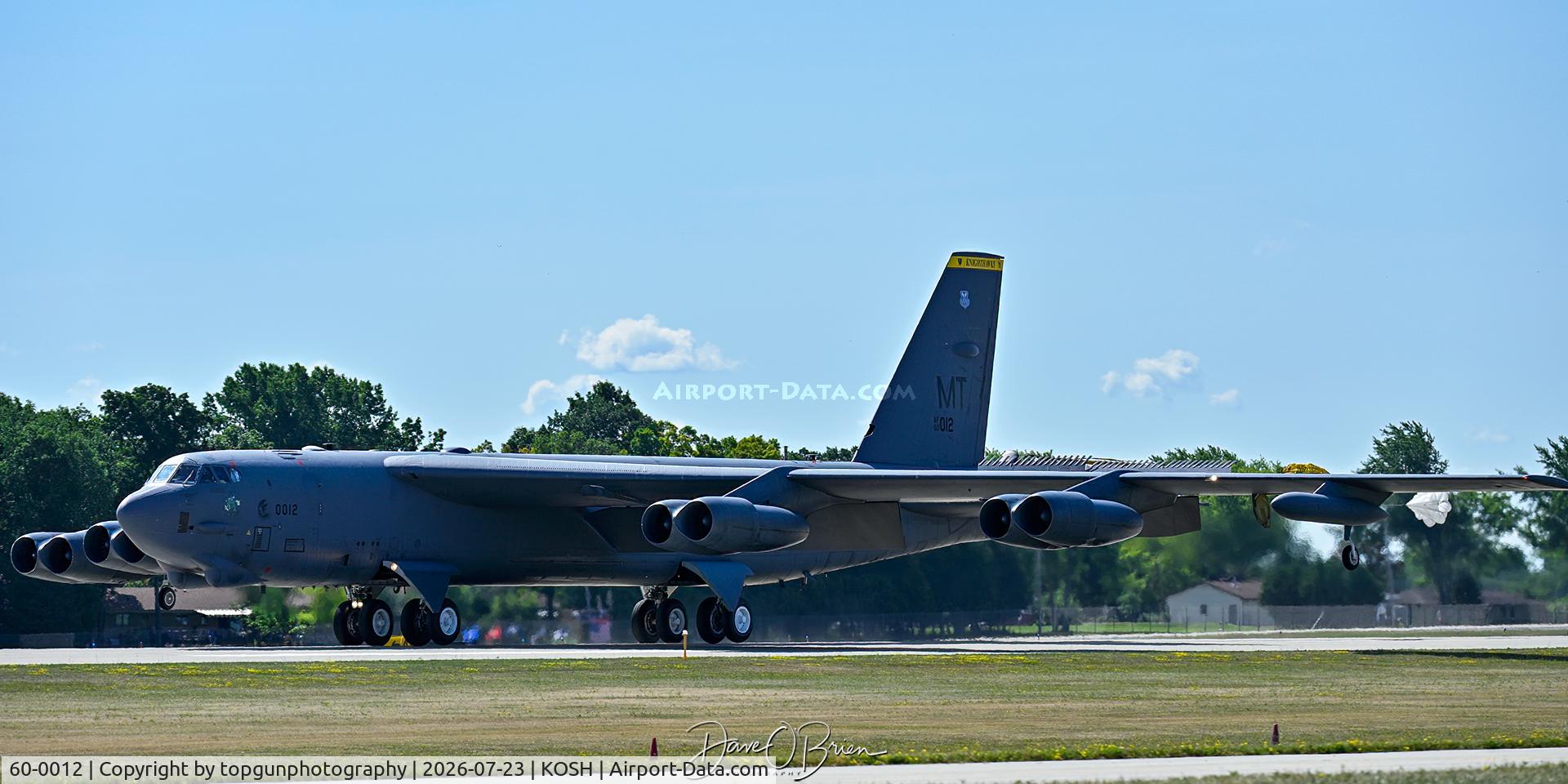 Aircraft 60-0012, 1960 Boeing B-52H Stratofortress, c/n 464377, ZUES1 arriving for static display, at KOSH, photo by topgunphotography