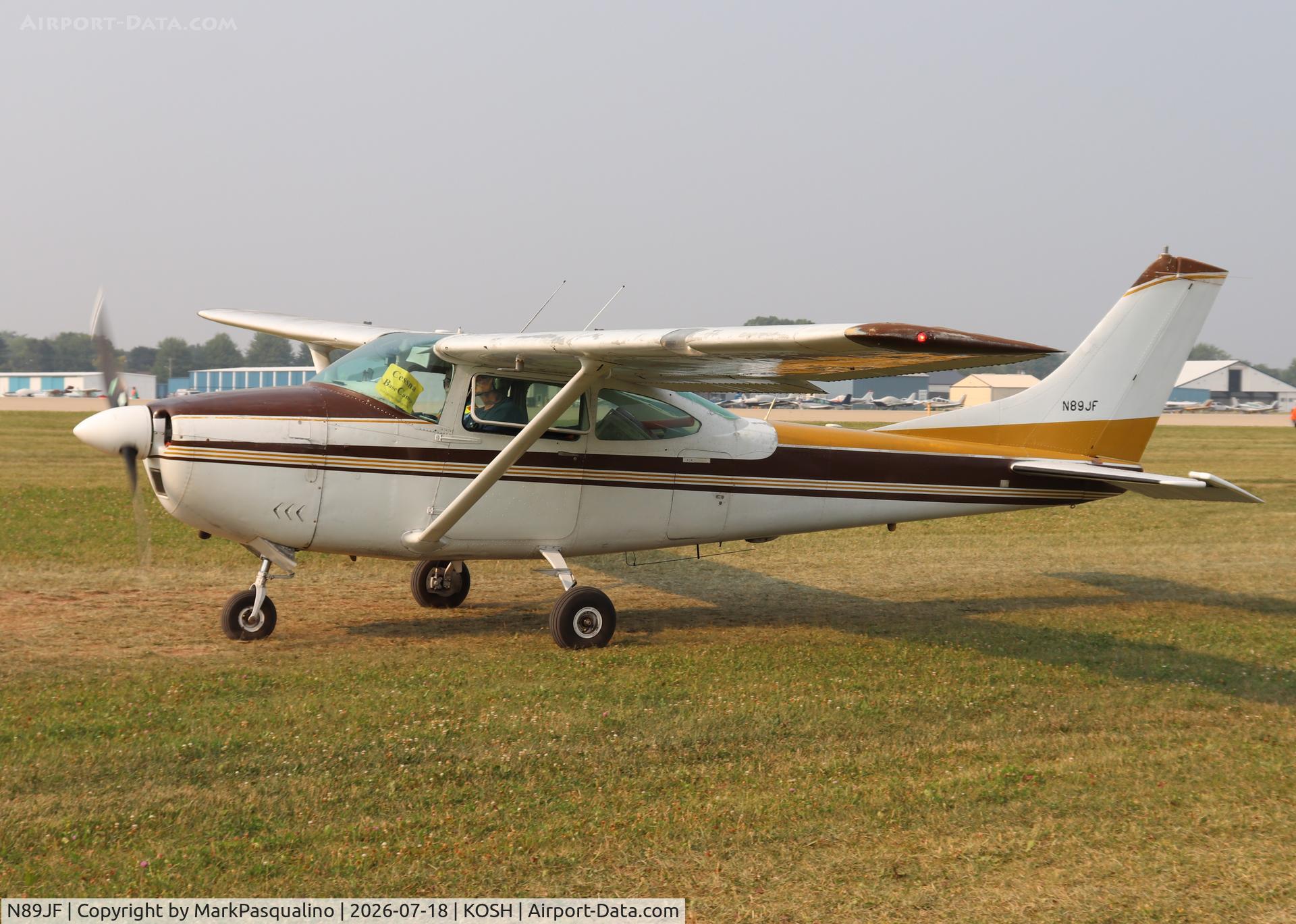 Aircraft N89JF, 1966 Cessna 182J Skylane, c/n 18257089, Cessna 182j, at KOSH, photo by MarkPasqualino