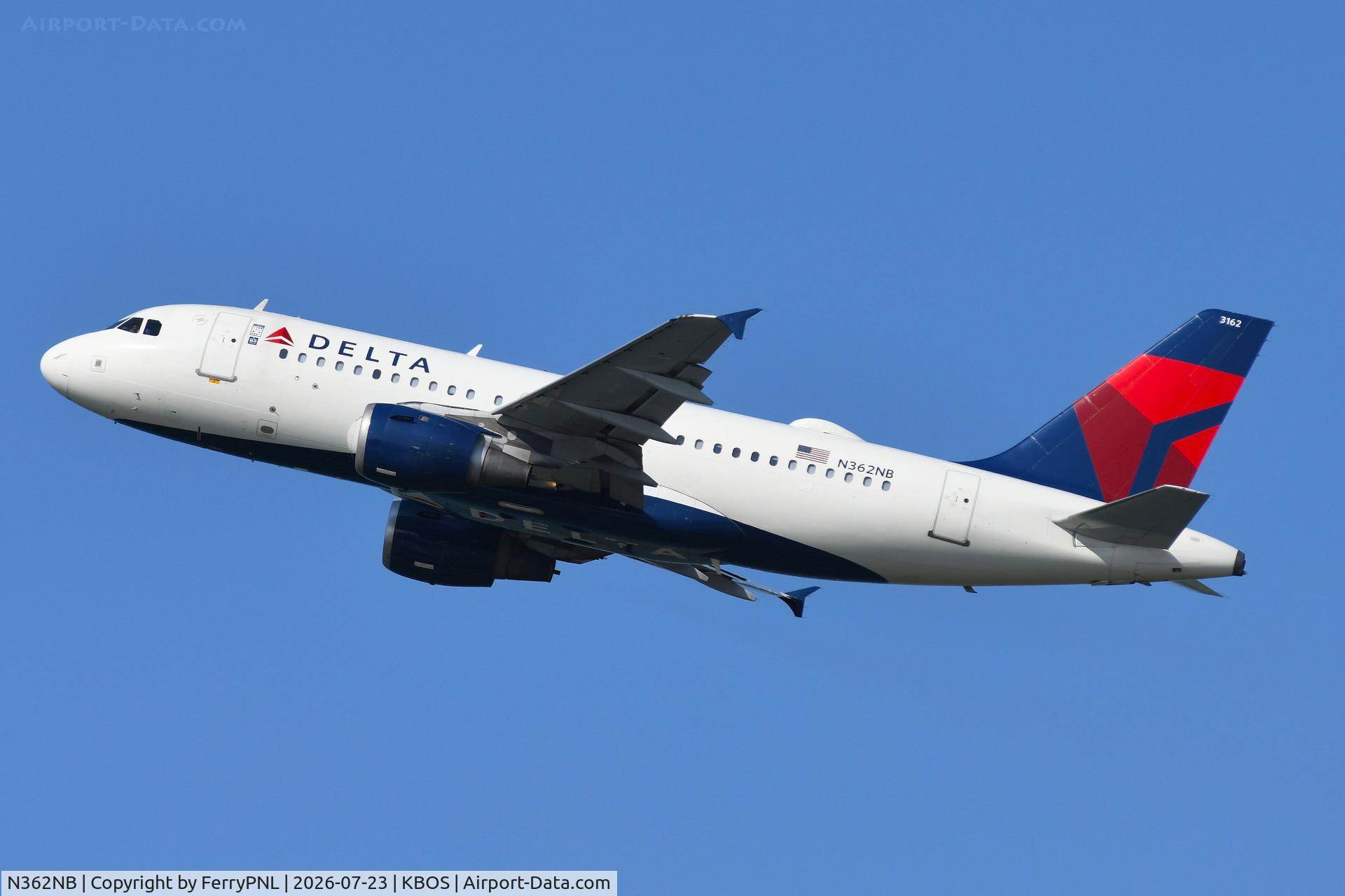 Aircraft N362NB, 2003 Airbus A319-114, c/n 1982, Delta A319, at KBOS, photo by FerryPNL