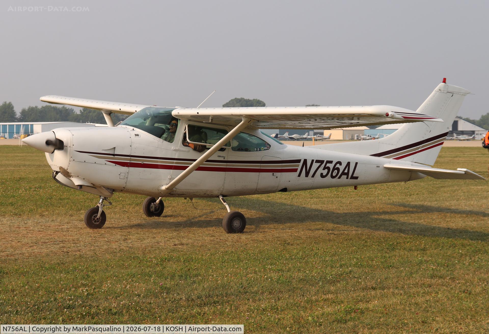 Aircraft N756AL, 1979 Cessna TR182 Turbo Skylane RG, c/n R18201023, Cessna TR182, at KOSH, photo by MarkPasqualino