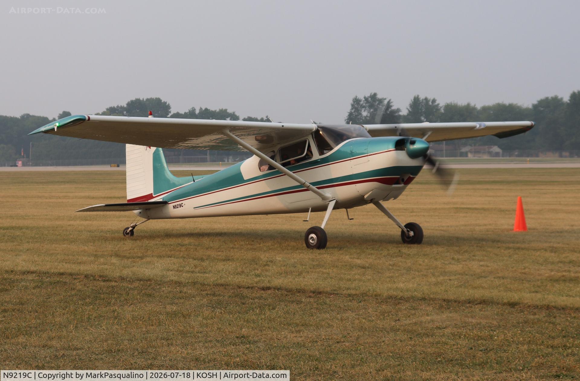 Aircraft N9219C, 1955 Cessna 180, c/n 31318, Cessna 180, at KOSH, photo by MarkPasqualino