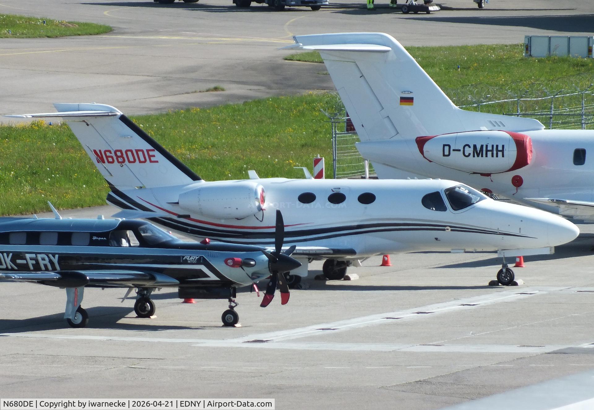 Aircraft N680DE, 2007 Cessna 510 Citation Mustang, c/n 510-0005, Cessna 510 Citation Mustang at the Bodensee airport, Friedrichshafen, at EDNY, photo by iwarnecke