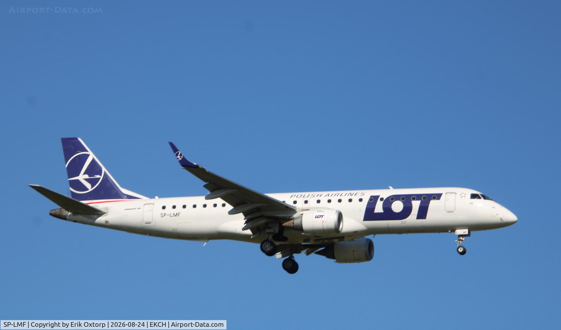 Aircraft SP-LMF, 2009 Embraer 190AR (ERJ-190-100IGW), c/n 330, SP-LMF landing rw 04L, at EKCH, photo by Erik Oxtorp