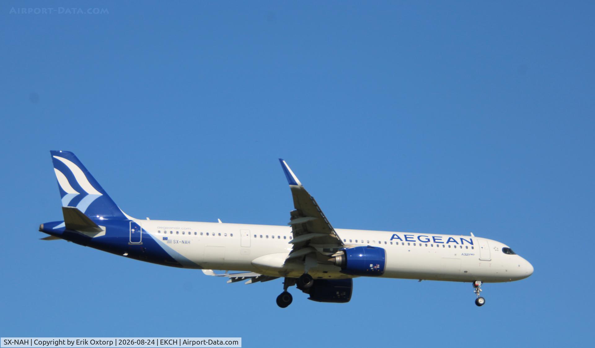 Aircraft SX-NAH, Airbus A321-271NX, c/n 10844, SX-NAH landing rw 04L, at EKCH, photo by Erik Oxtorp