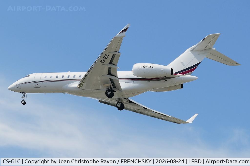 Aircraft CS-GLC, 2013 Bombardier BD-700-1A10 (Global 6000), c/n 9533, London (BQH) Bordeaux (BOD) (NJE4VP), at LFBD, photo by Jean Christophe Ravon / FRENCHSKY