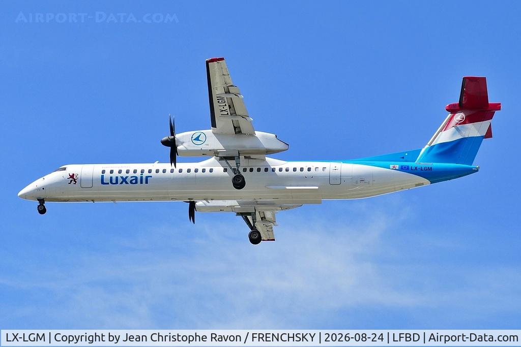 Aircraft LX-LGM, 2012 De Havilland Canada DHC-8-402Q Dash 8, c/n 4425, Luxembourg (LUX) Bordeaux (BOD) LG8171, at LFBD, photo by Jean Christophe Ravon / FRENCHSKY