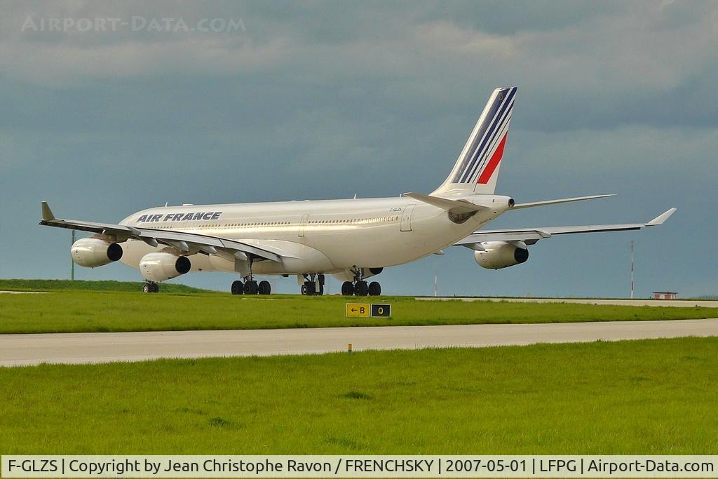 Aircraft F-GLZS, 1999 Airbus A340-313X, c/n 310, Air France (broken up), at LFPG, photo by Jean Christophe Ravon / FRENCHSKY