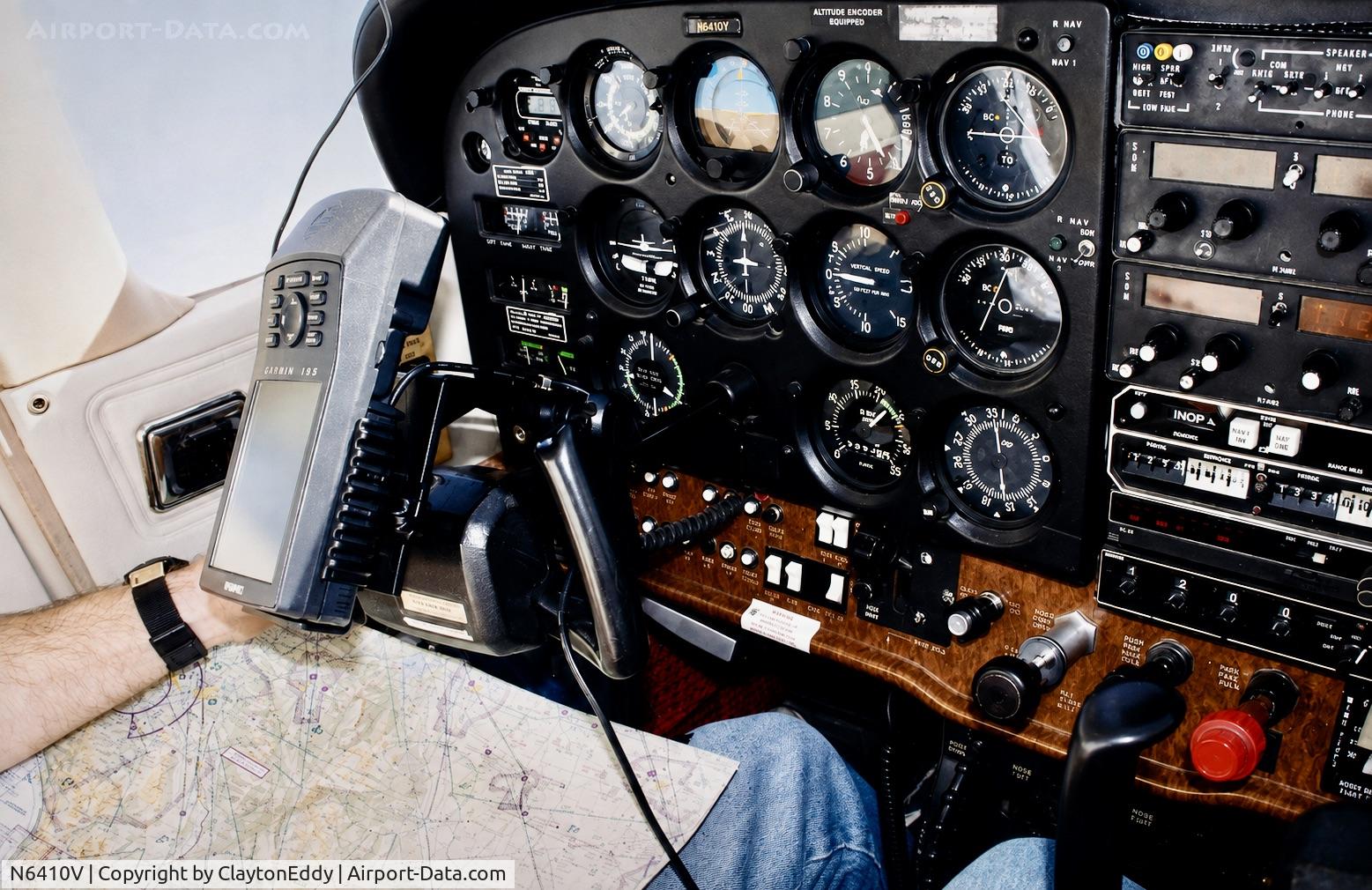 Aircraft N6410V, 1980 Cessna 172RG Cutlass RG, c/n 172RG0672, Northern California late 1990's or early 2000's, photo by ClaytonEddy
