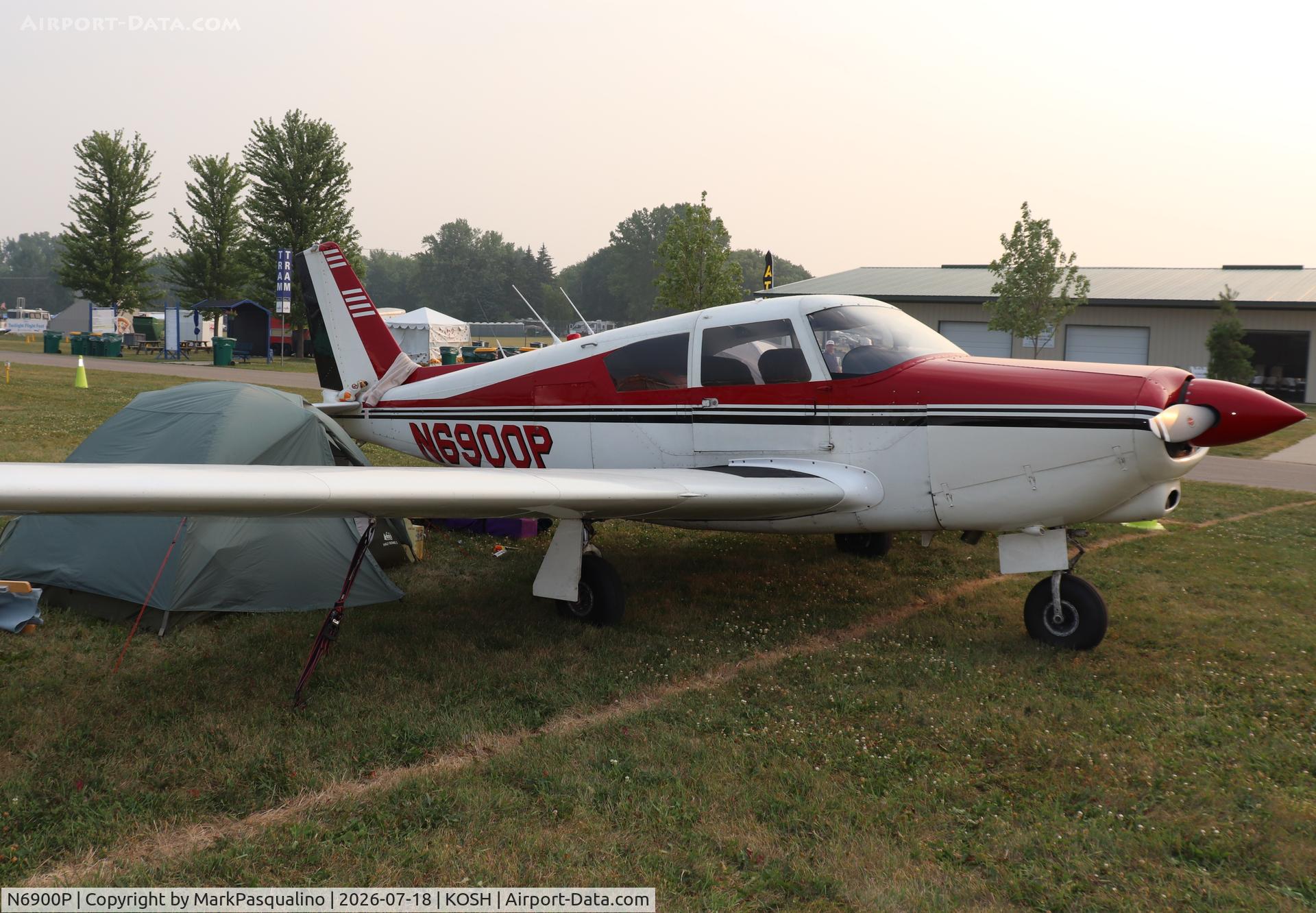 Aircraft N6900P, 1960 Piper PA-24, c/n 24-2034, Piper PA-24-250, at KOSH, photo by MarkPasqualino