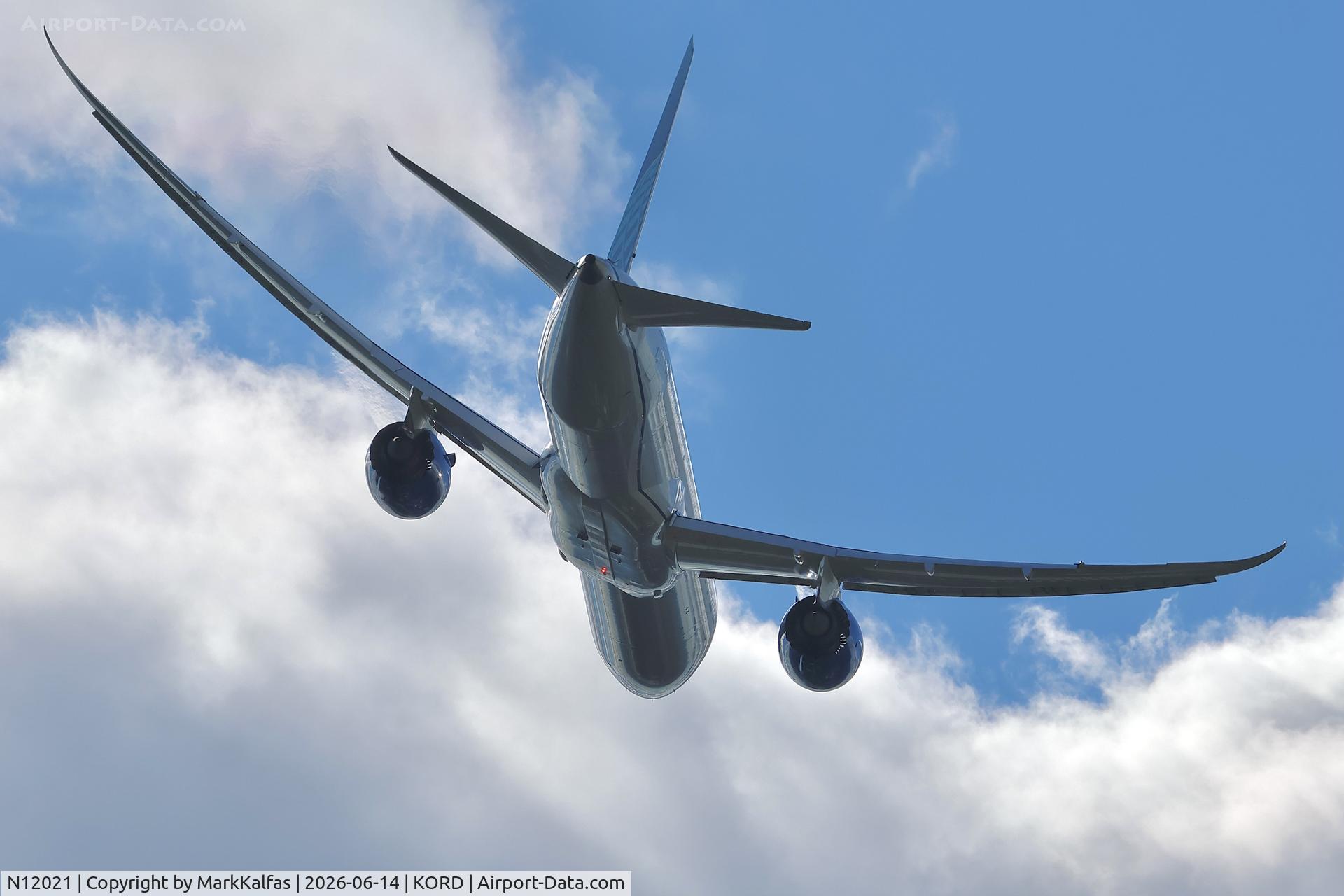 Aircraft N12021, 2022 Boeing 787-10 Dreamliner Dreamliner, c/n 66990 l/n 1138, B78X United Airlines Boeing 787-10 Dreamliner N12021 departing 28R KORD, at KORD, photo by MarkKalfas