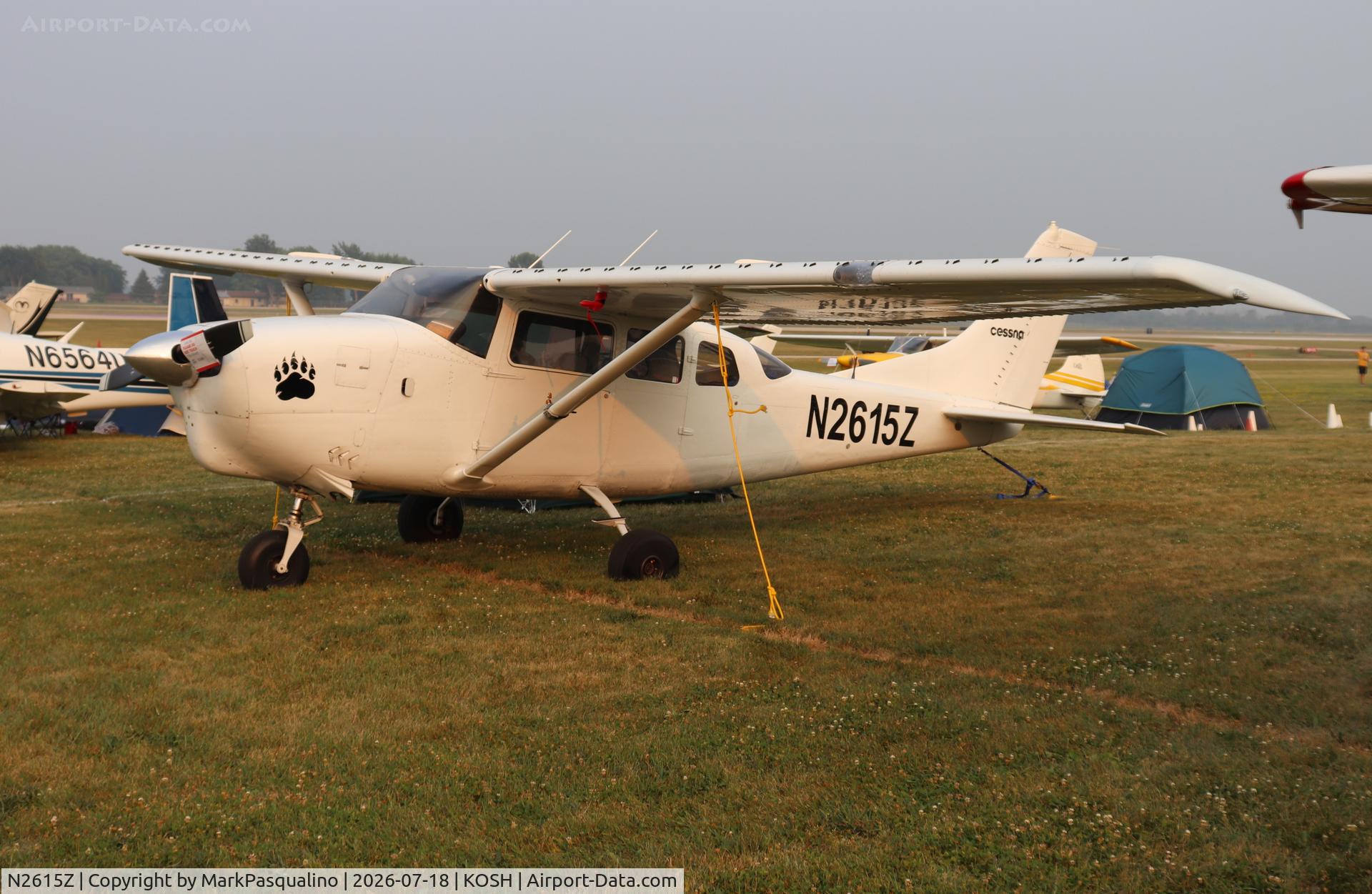 Aircraft N2615Z, 1999 Cessna 210-5 (205), c/n 205-0036, Cessna 205, at KOSH, photo by MarkPasqualino