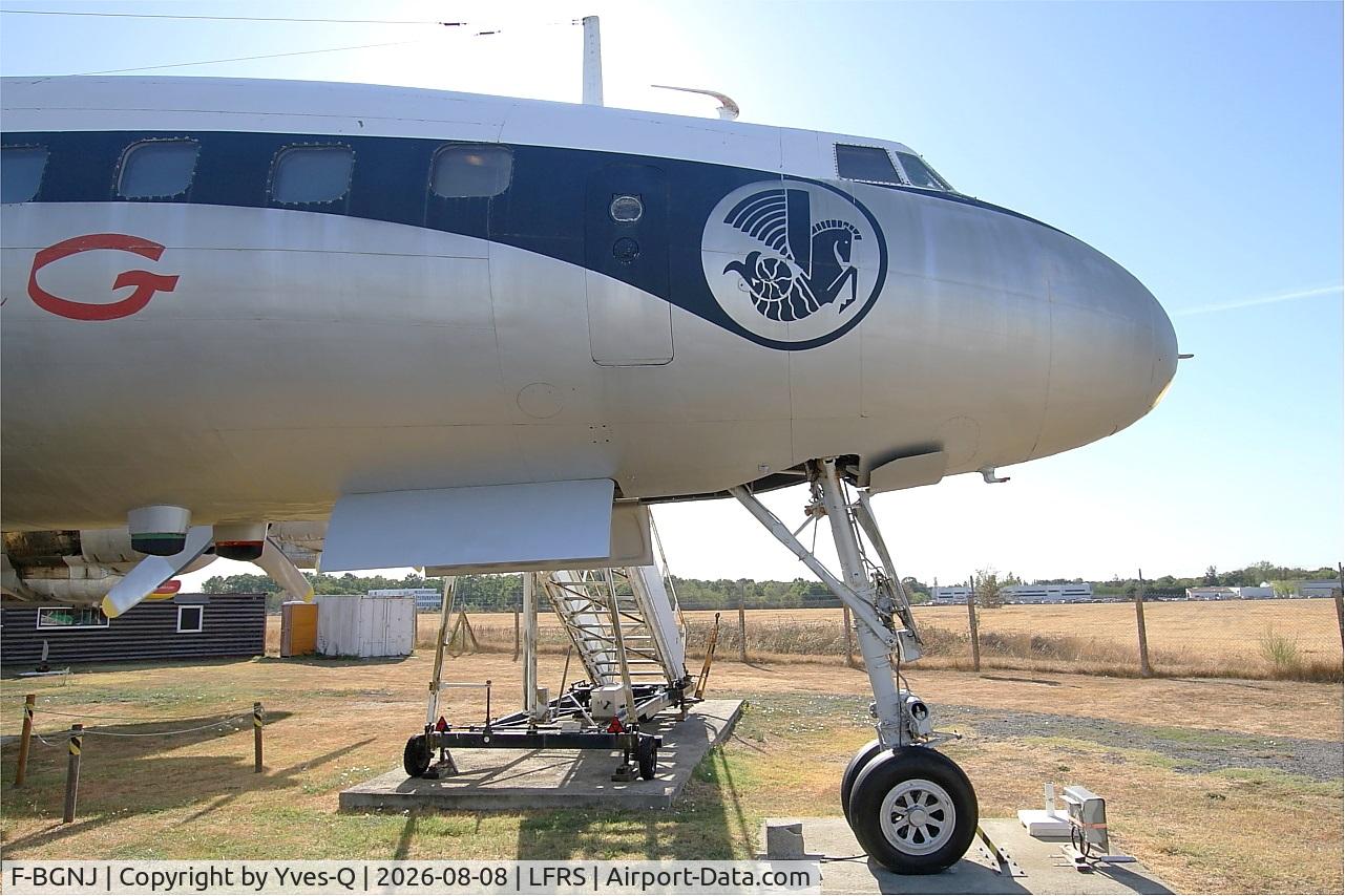 Aircraft F-BGNJ, 1953 Lockheed L-1049G Super Constellation, c/n 4519, F-BGNJ - Lockheed L-1049G Super Constellation, Amicale du Super Constellation, Nantes-Atlantique airport (LFRS-NTE), at LFRS, photo by Yves-Q