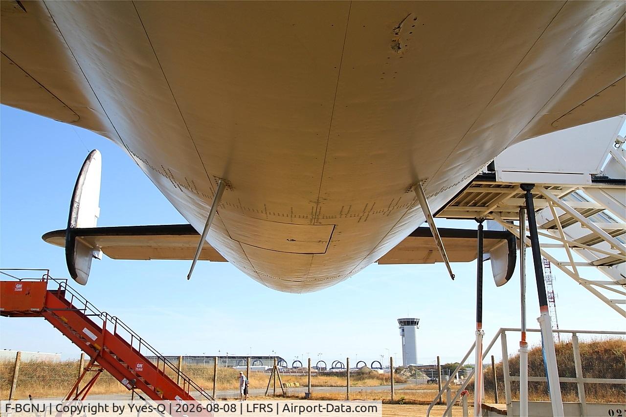 Aircraft F-BGNJ, 1953 Lockheed L-1049G Super Constellation, c/n 4519, F-BGNJ - Lockheed L-1049G Super Constellation, Amicale du Super Constellation, Nantes-Atlantique airport (LFRS-NTE), at LFRS, photo by Yves-Q