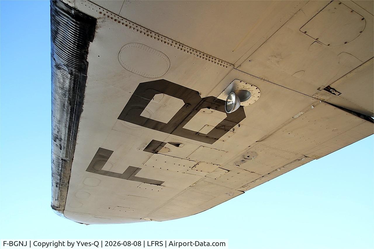 Aircraft F-BGNJ, 1953 Lockheed L-1049G Super Constellation, c/n 4519, F-BGNJ - Lockheed L-1049G Super Constellation, wright wing close up view, Amicale du Super Constellation, Nantes-Atlantique airport (LFRS-NTE), at LFRS, photo by Yves-Q