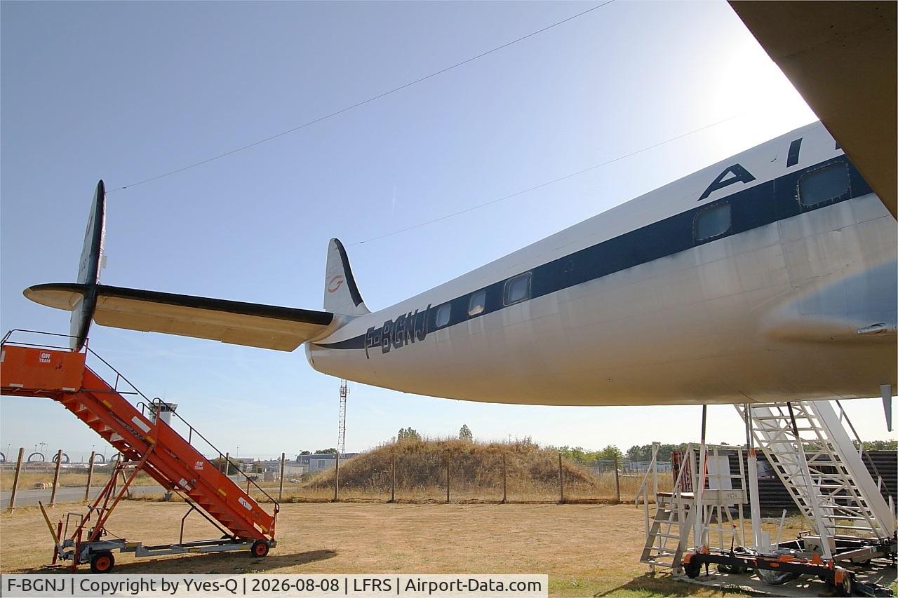 Aircraft F-BGNJ, 1953 Lockheed L-1049G Super Constellation, c/n 4519, F-BGNJ - Lockheed L-1049G Super Constellation, Amicale du Super Constellation, Nantes-Atlantique airport (LFRS-NTE), at LFRS, photo by Yves-Q