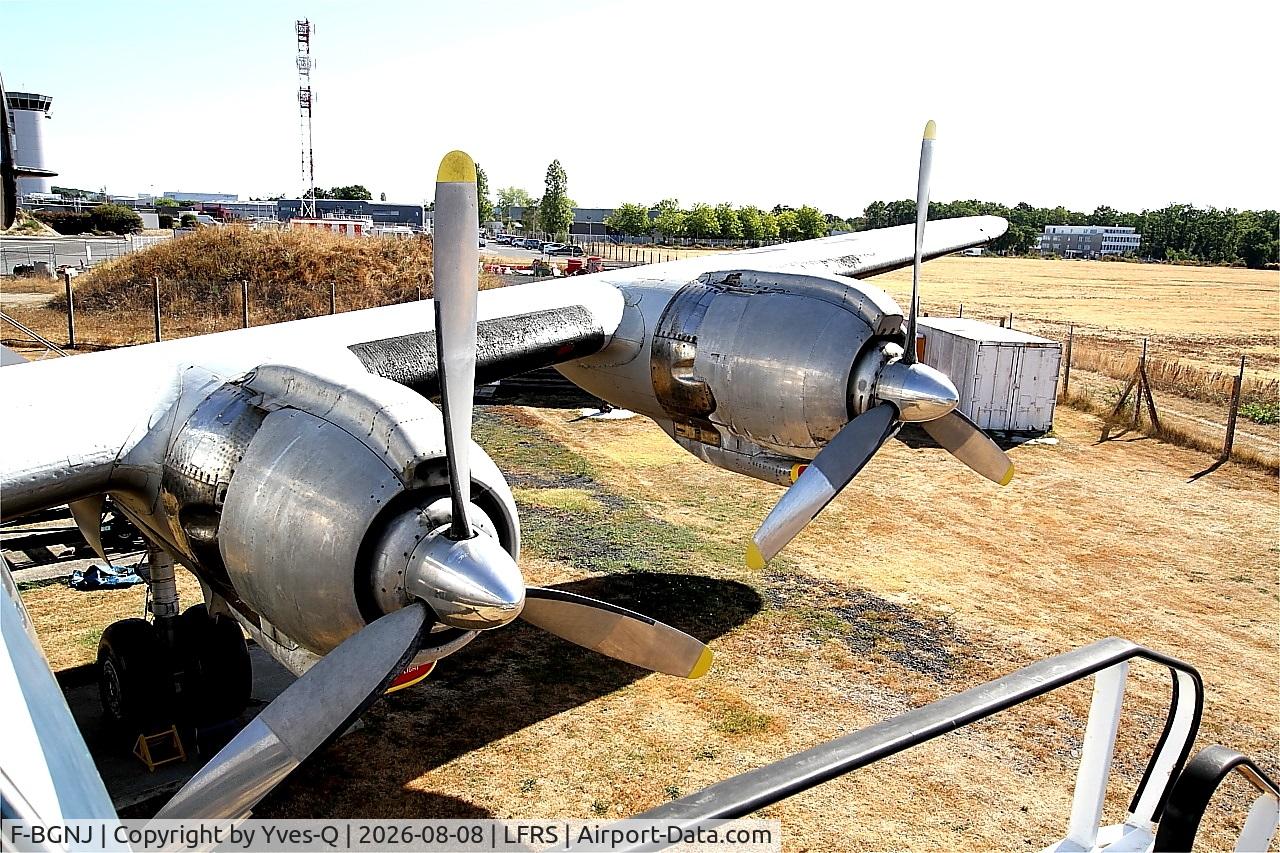 Aircraft F-BGNJ, 1953 Lockheed L-1049G Super Constellation, c/n 4519, F-BGNJ - Lockheed L-1049G Super Constellation, Amicale du Super Constellation, Nantes-Atlantique airport (LFRS-NTE), at LFRS, photo by Yves-Q