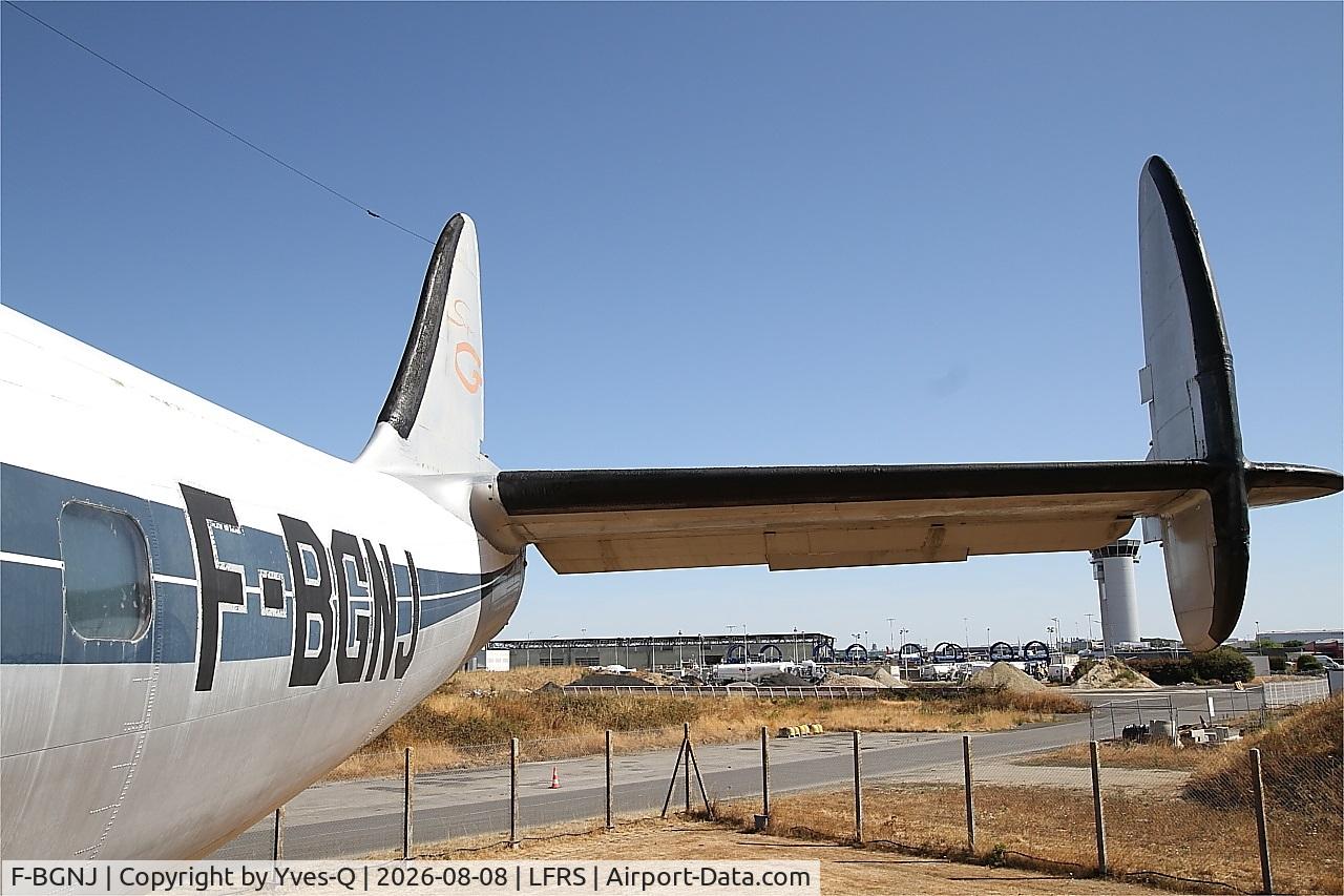 Aircraft F-BGNJ, 1953 Lockheed L-1049G Super Constellation, c/n 4519, F-BGNJ - Lockheed L-1049G Super Constellation, Amicale du Super Constellation, Nantes-Atlantique airport (LFRS-NTE), at LFRS, photo by Yves-Q