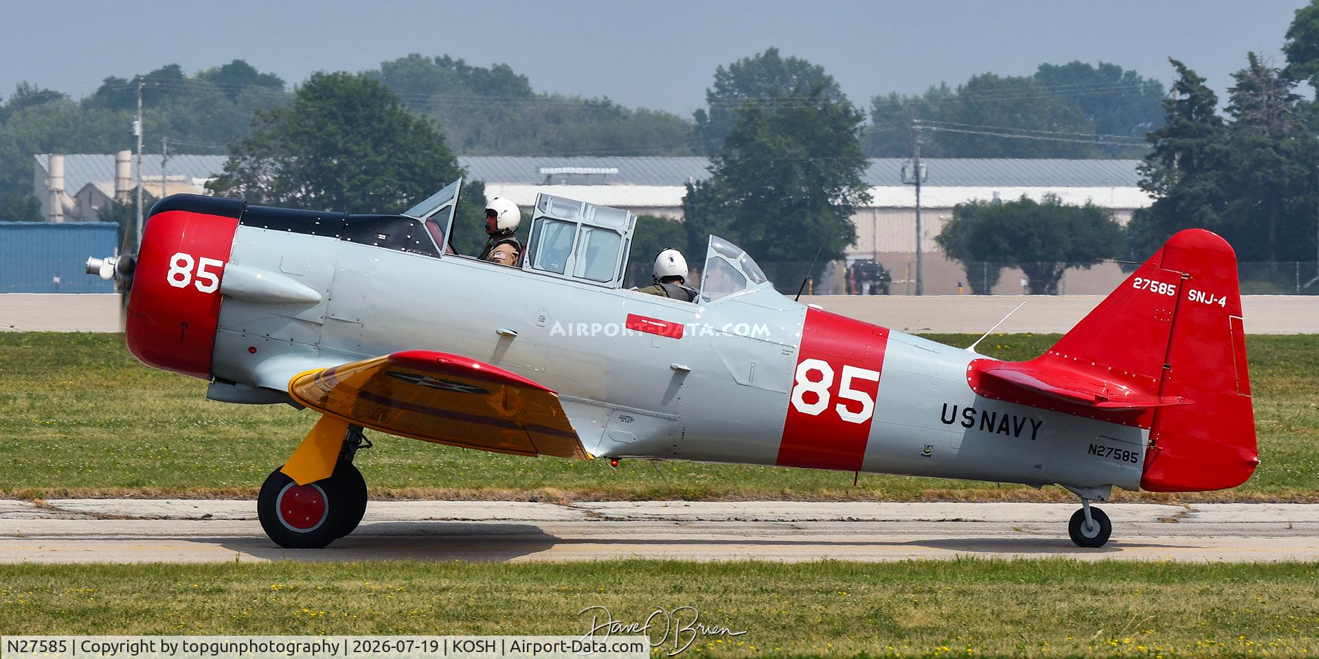 Aircraft N27585, 1941 North American SNJ-4 Texan, c/n 88-13041, Oshkosh 26, at KOSH, photo by topgunphotography