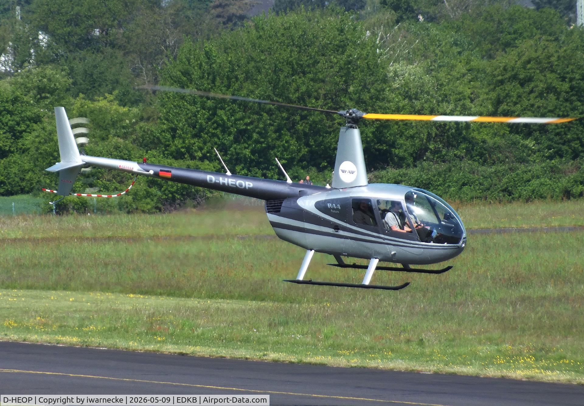 Aircraft D-HEOP, Robinson R44, c/n 0008, Robinson R44 Astro at Bonn-Hangelar airfield '2605, at EDKB, photo by iwarnecke