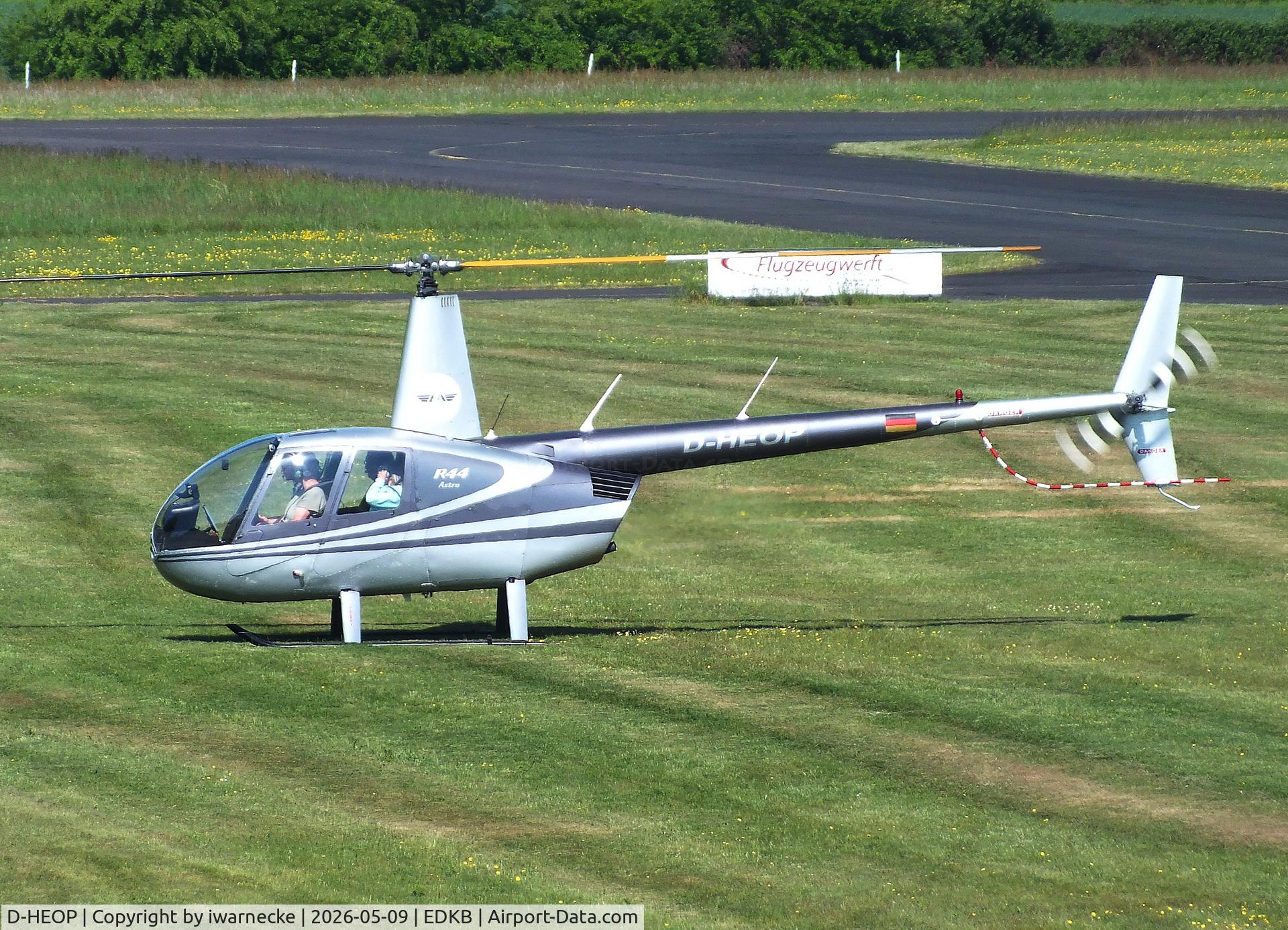 Aircraft D-HEOP, Robinson R44, c/n 0008, Robinson R44 Astro at Bonn-Hangelar airfield '2605, at EDKB, photo by iwarnecke