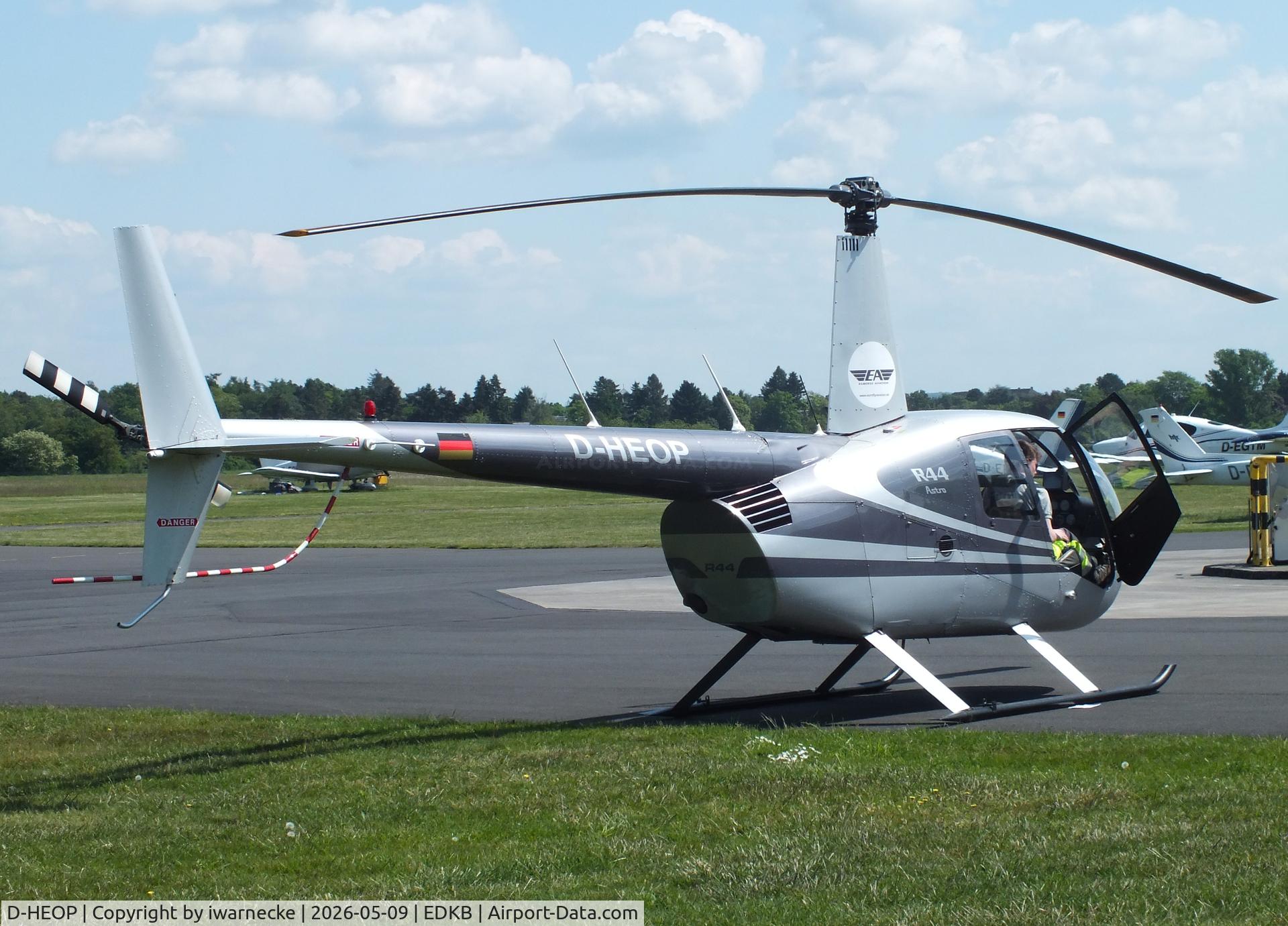 Aircraft D-HEOP, Robinson R44, c/n 0008, Robinson R44 Astro at Bonn-Hangelar airfield '2605, at EDKB, photo by iwarnecke