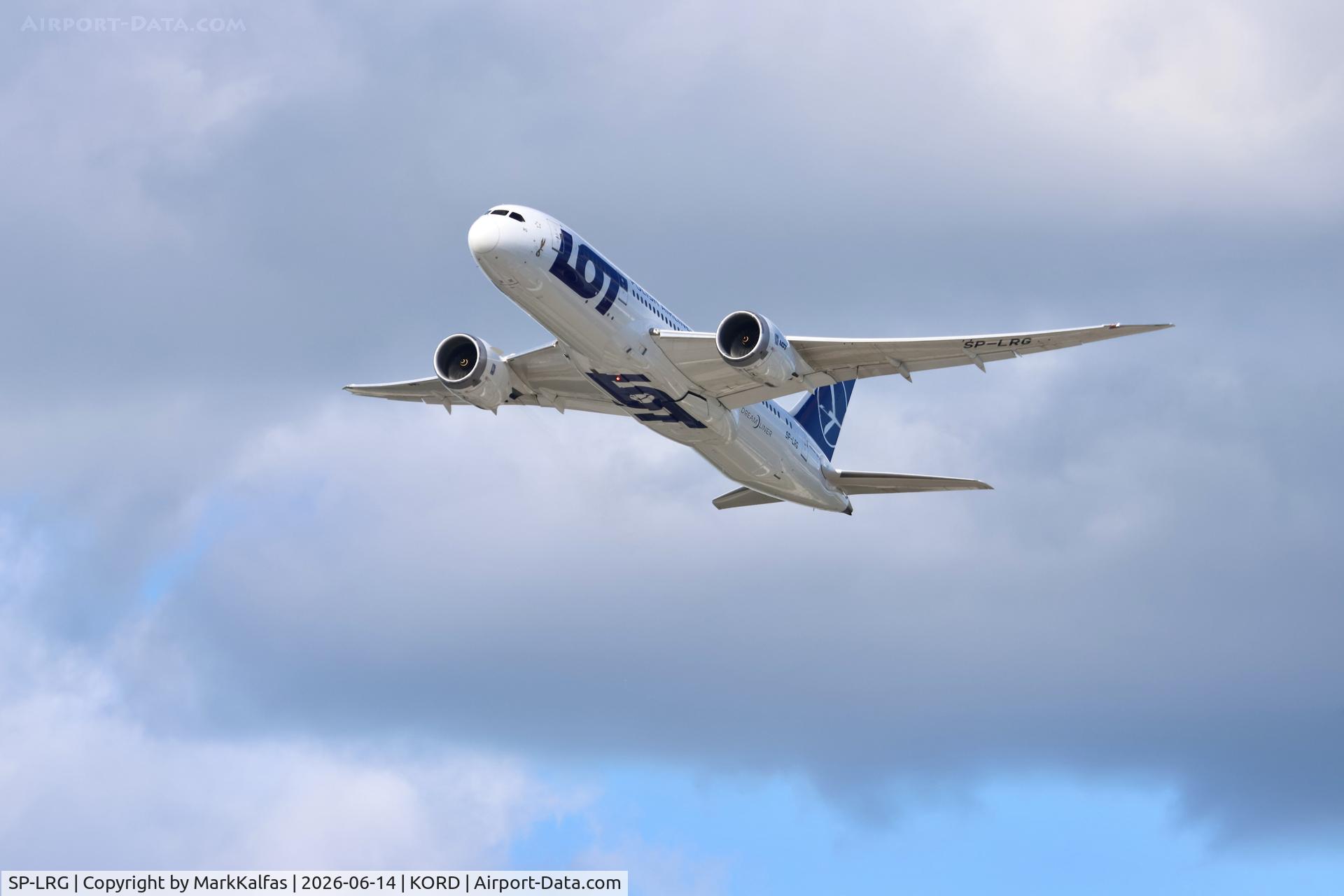 Aircraft SP-LRG, 2017 Boeing 787-8 Dreamliner Dreamliner, c/n 35944 l/n 568, B788 LOT Boeing 787-8 Dreamline SP-LRG departing 28R KORD, at KORD, photo by MarkKalfas