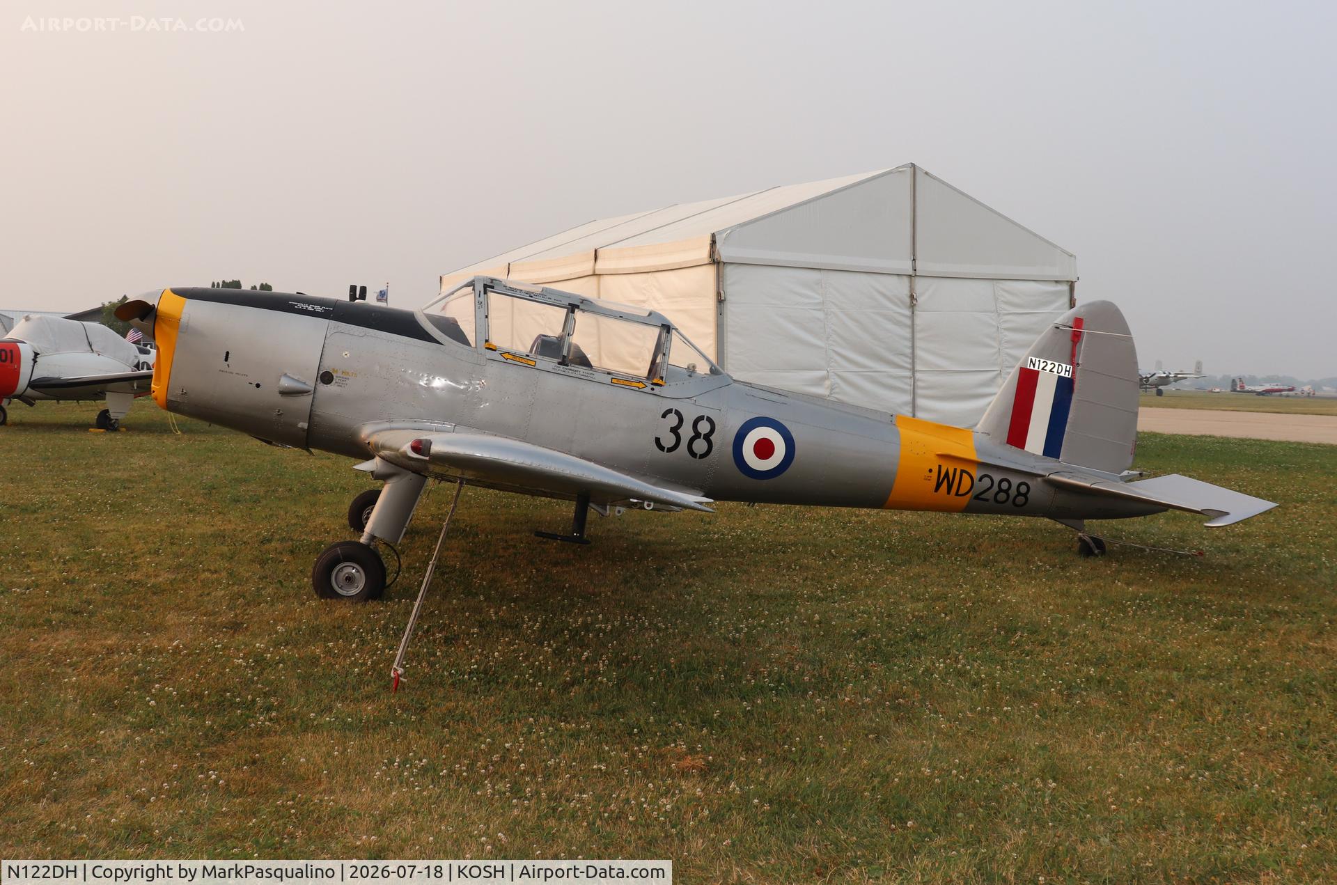 Aircraft N122DH, 1950 De Havilland DHC-1 Chipmunk 22, c/n C1/0227, DHC-1 Chipmunk 22, at KOSH, photo by MarkPasqualino